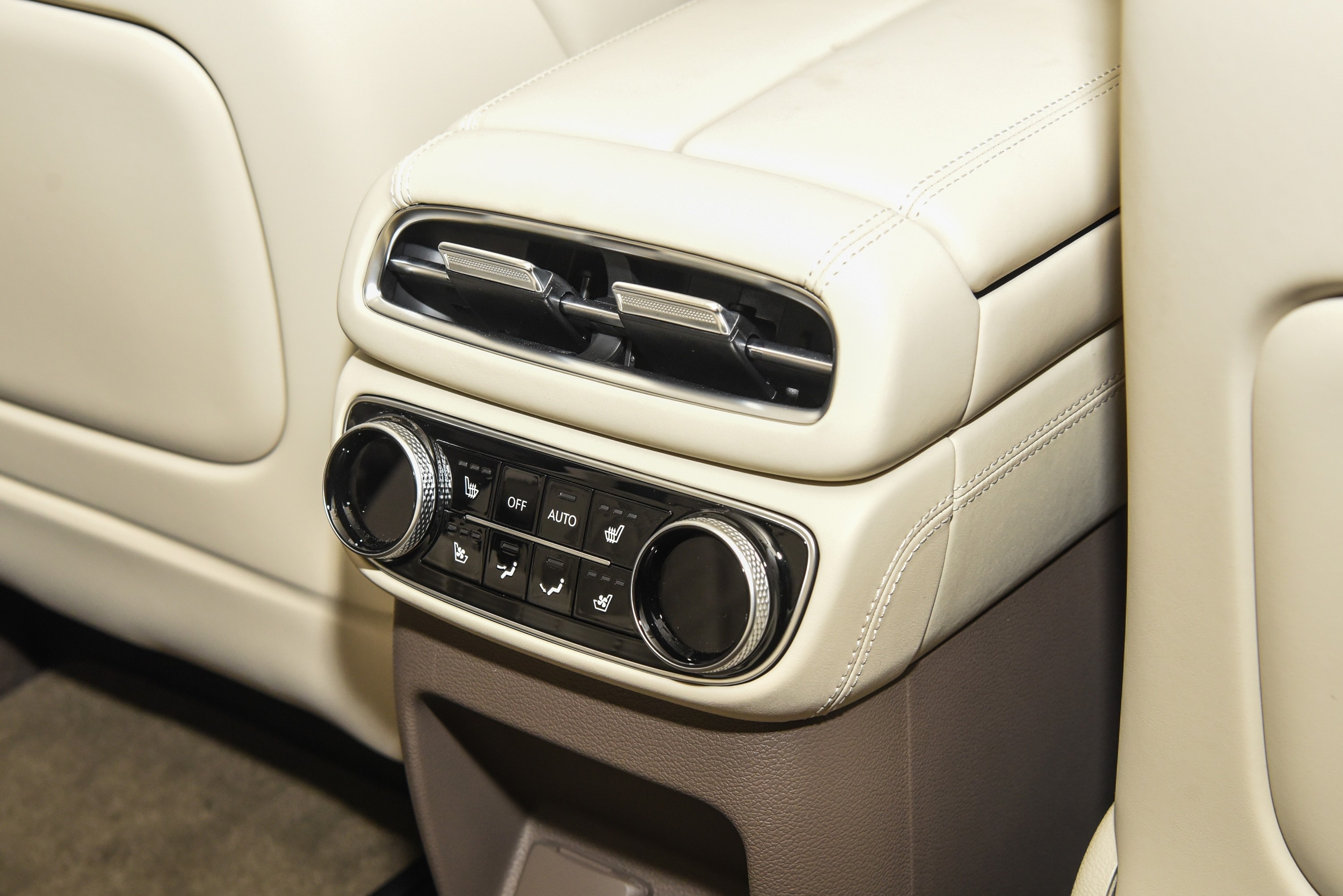 SUV hạng sang  ảnh 14 SUV hang sang anh 14