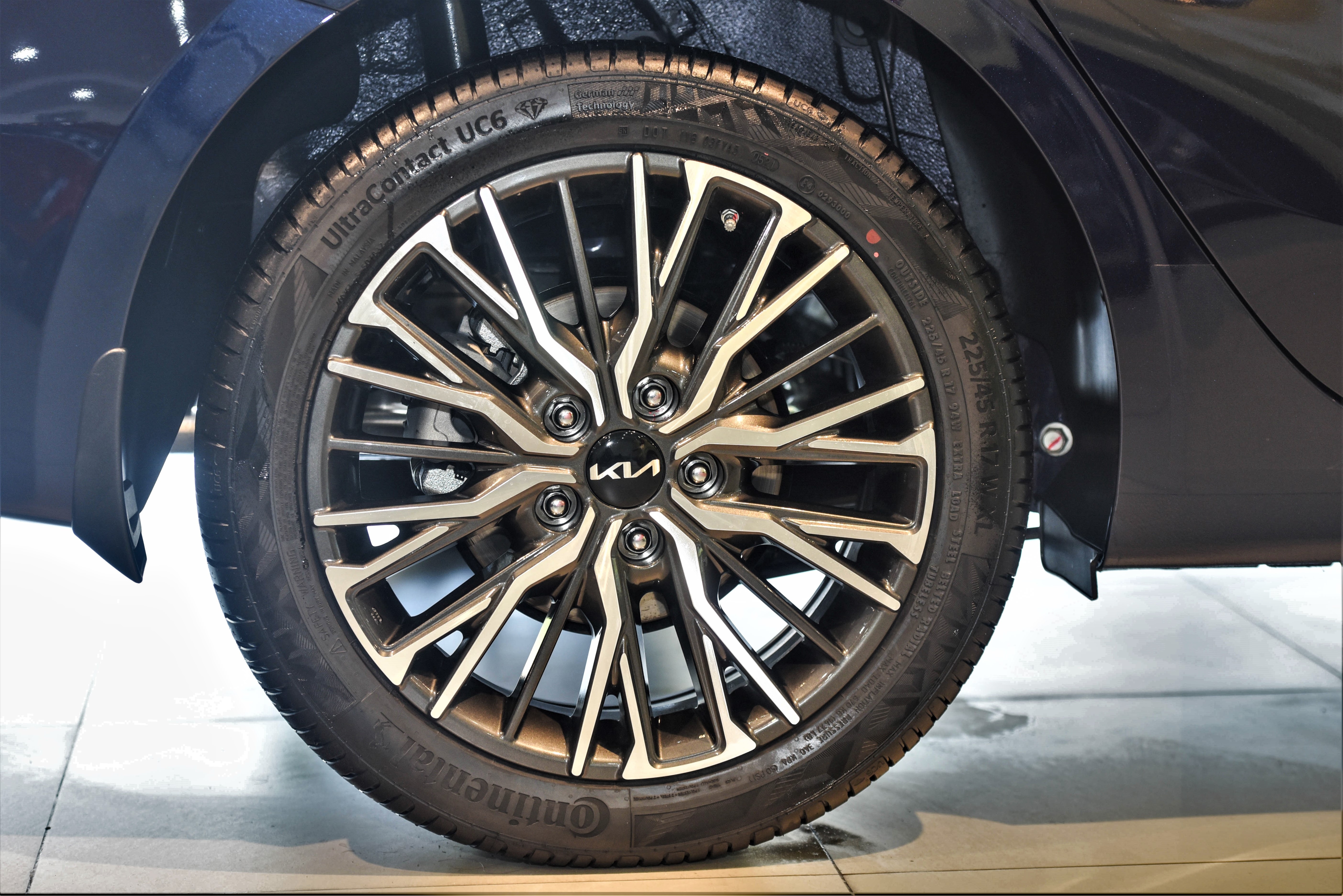 Kia K3 Premium ảnh 9 Kia K3 Premium anh 9
