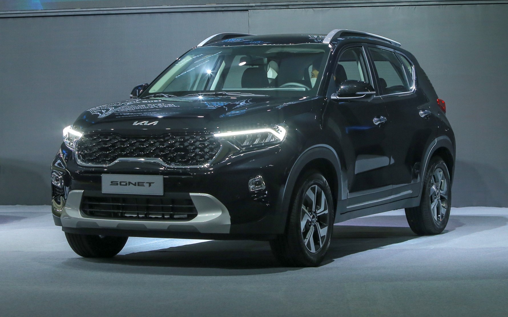 Toyota Raize gia 527 trieu dong anh 1