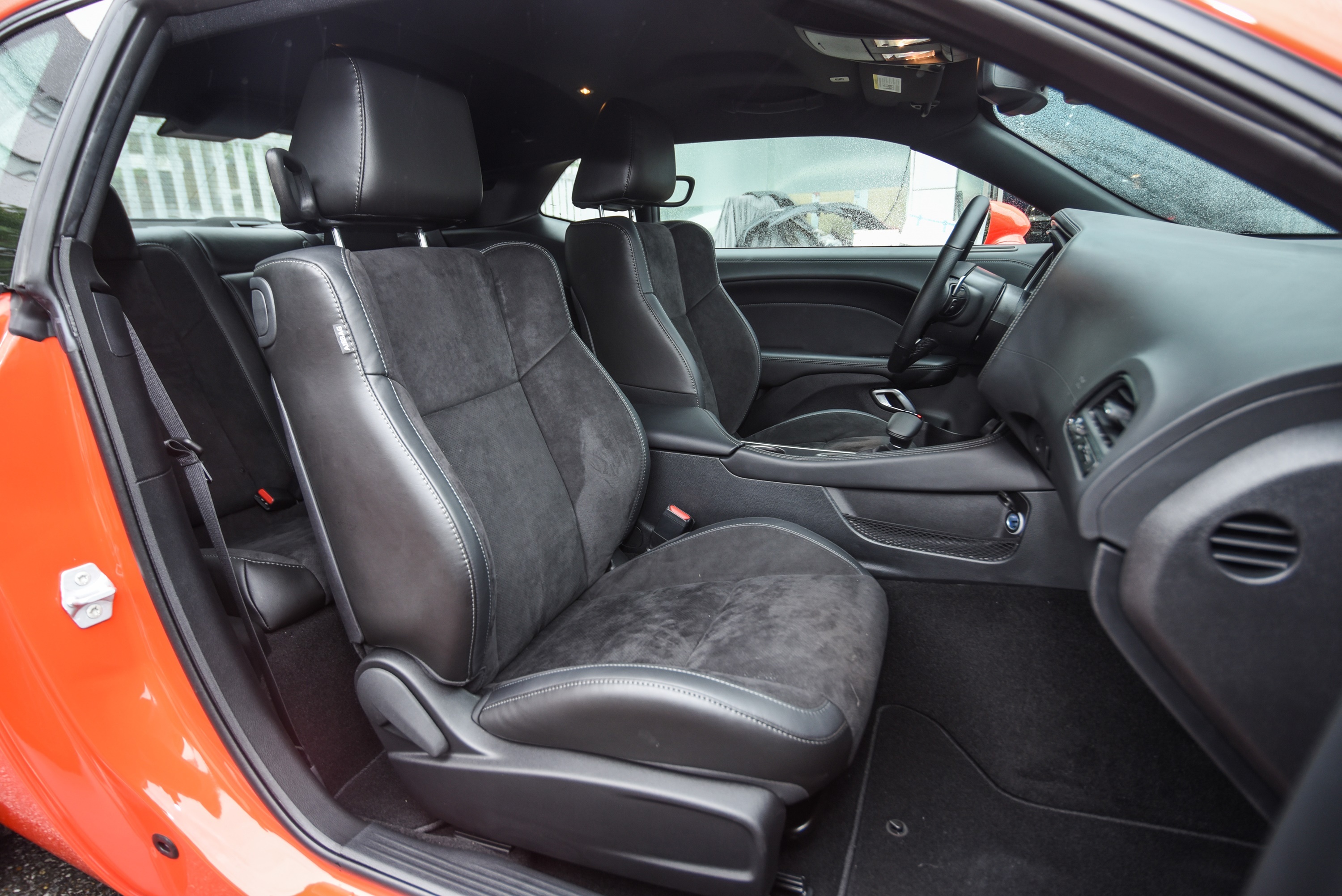 Dodge Challenger 2021 anh 11