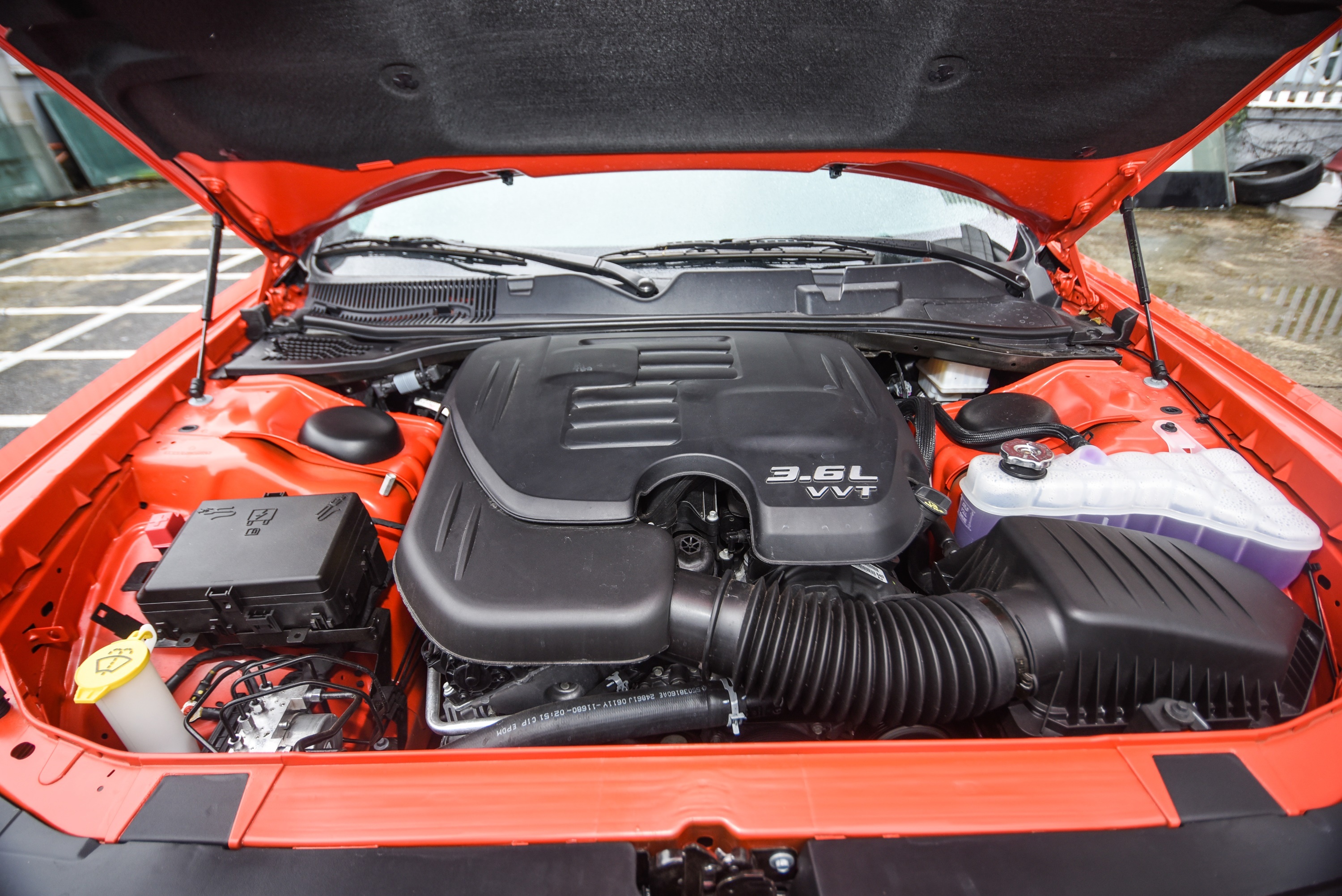 Dodge Challenger 2021 anh 14