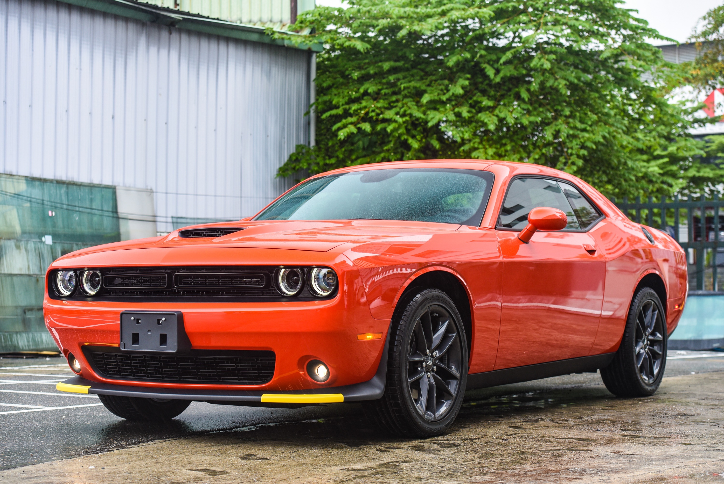 Dodge Challenger 2021 anh 1