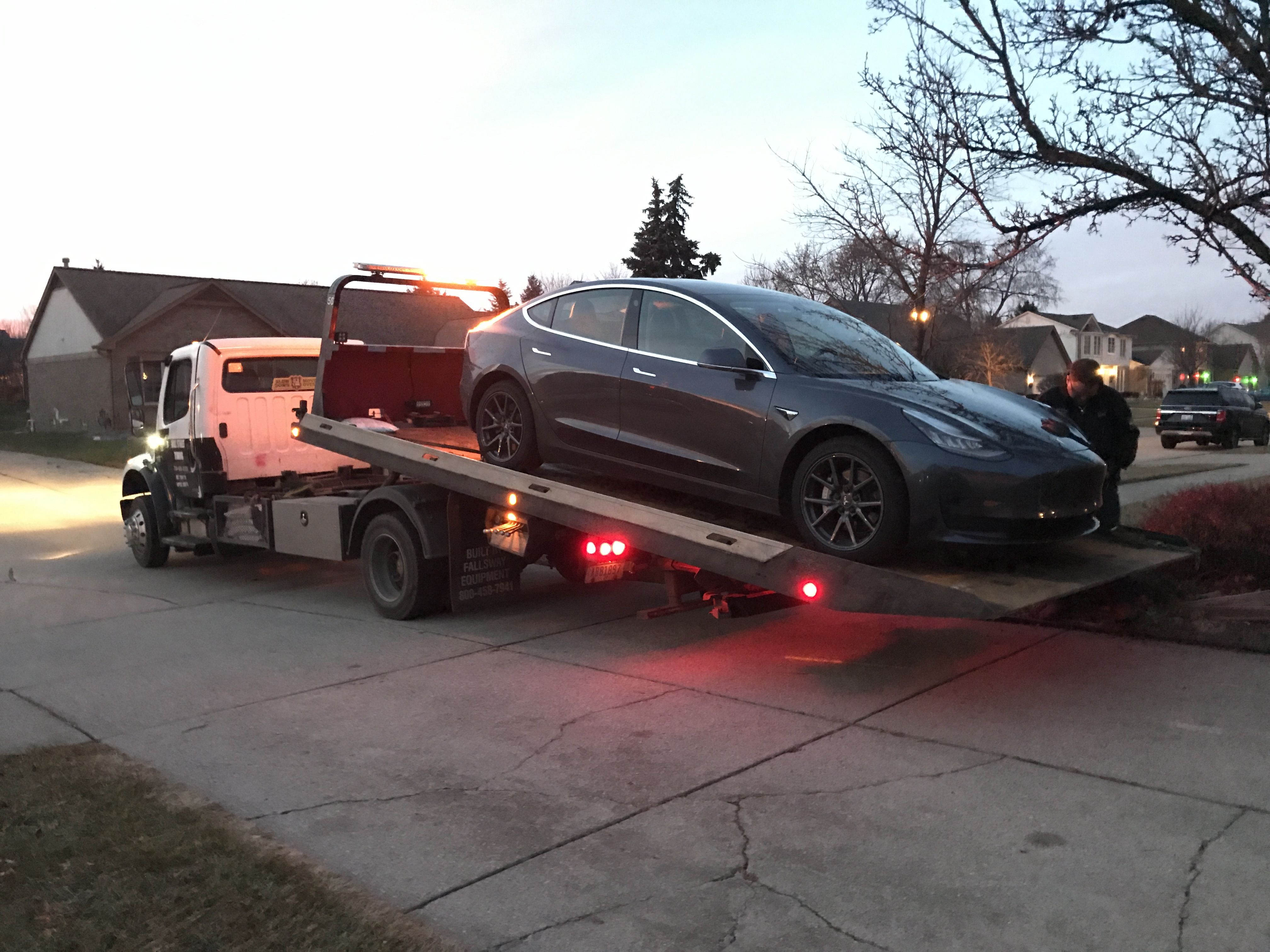 oto dien het pin anh 3