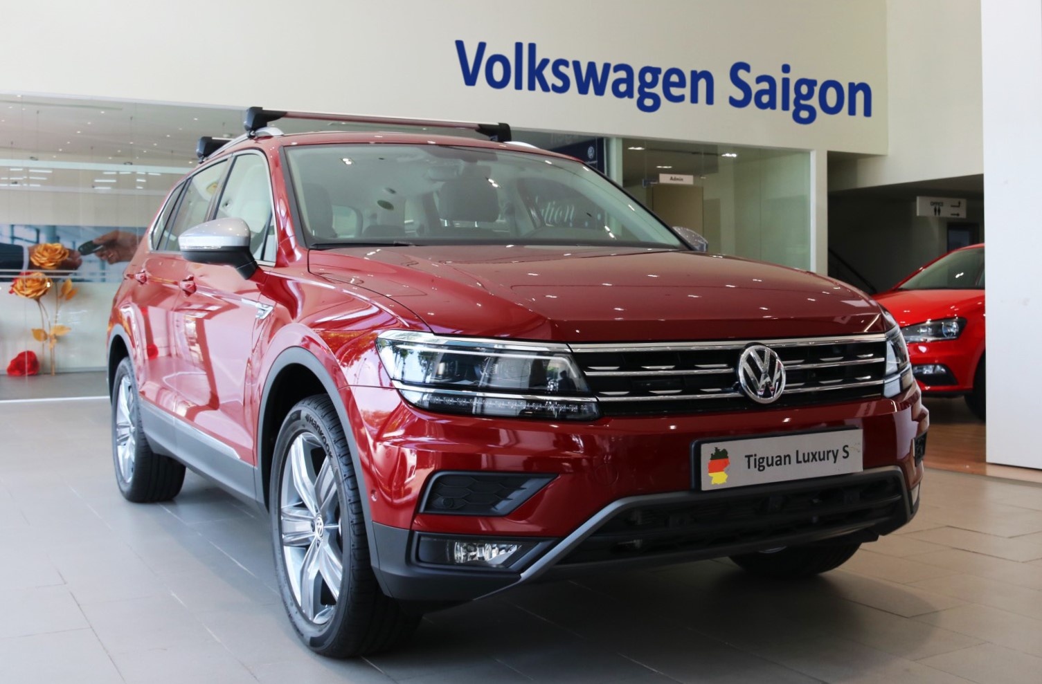 giam phi truoc ba anh 2