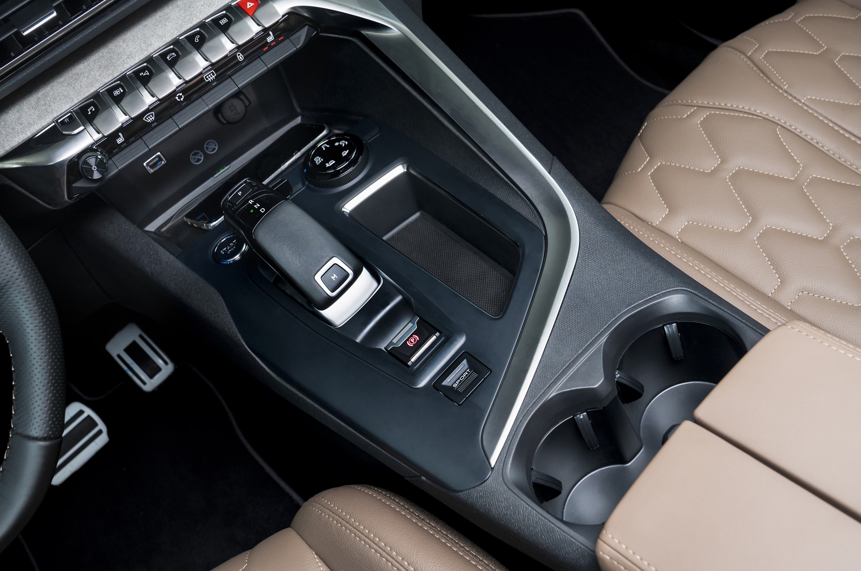 SUV 7 chỗ tầm 1, 3 tỷ đồng ảnh 8 SUV 7 cho tam 1, 3 ty dong anh 8