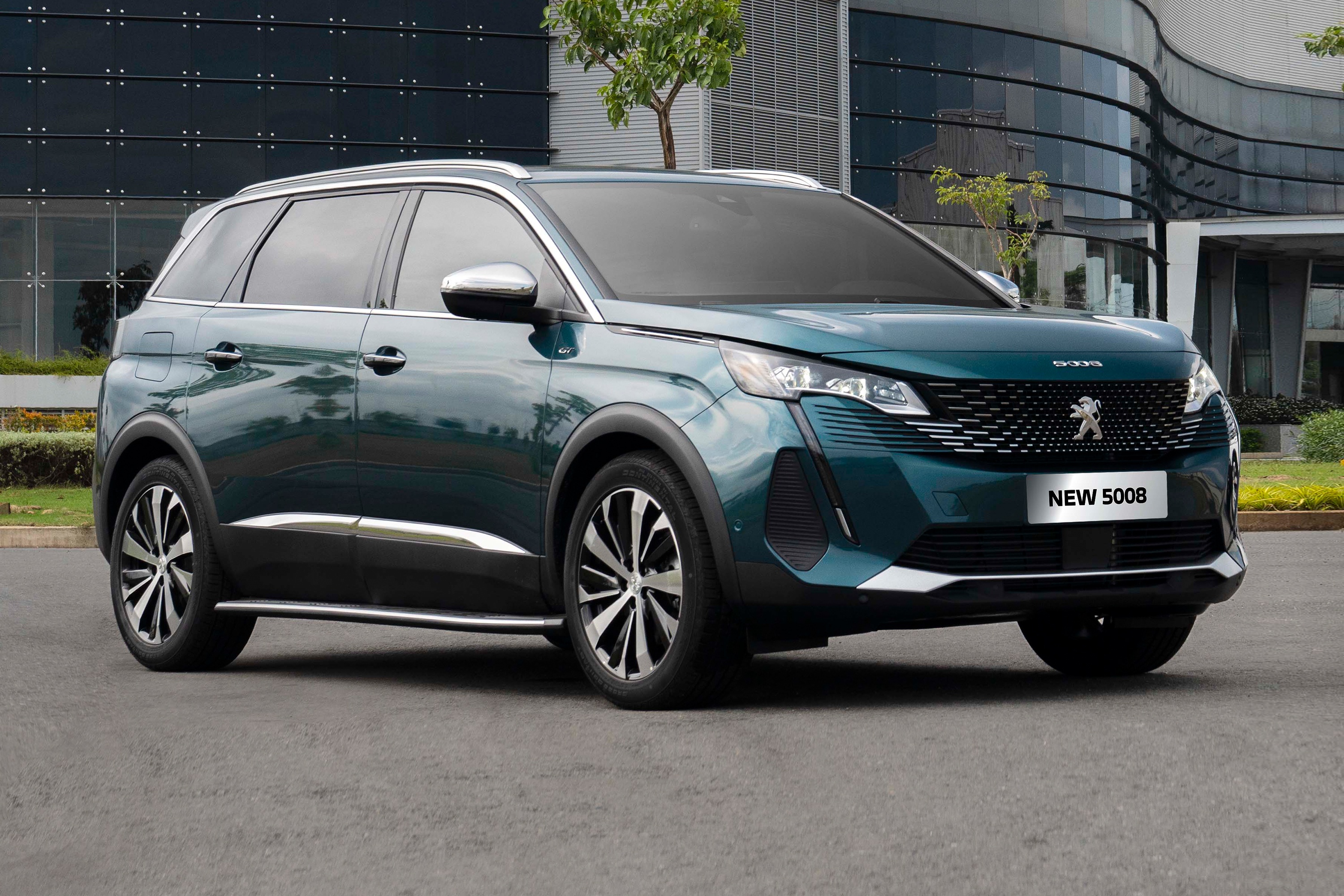 SUV 7 chỗ tầm 1, 3 tỷ đồng ảnh 2 SUV 7 cho tam 1, 3 ty dong anh 2