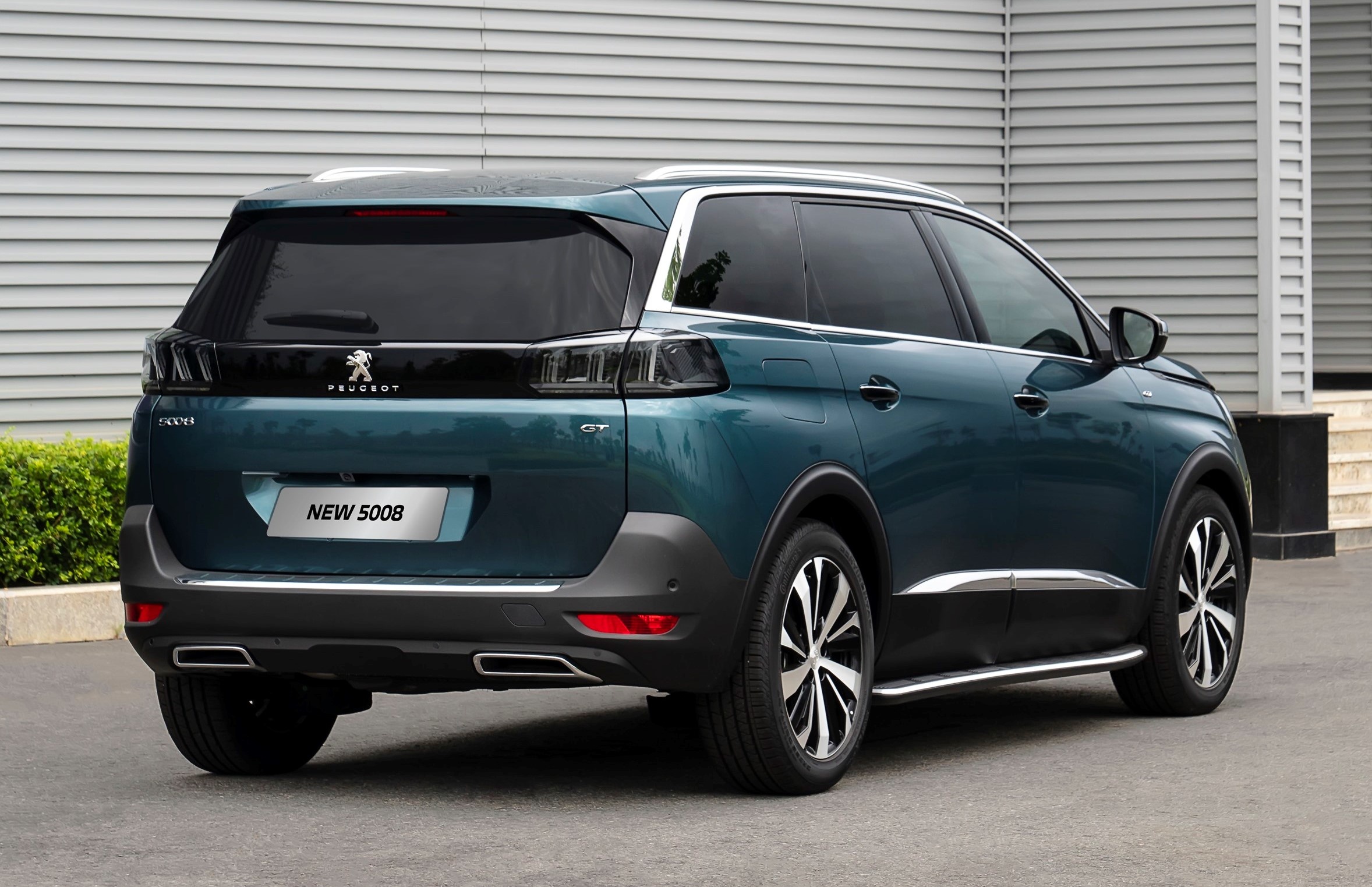 SUV 7 chỗ tầm 1, 3 tỷ đồng ảnh 3 SUV 7 cho tam 1, 3 ty dong anh 3