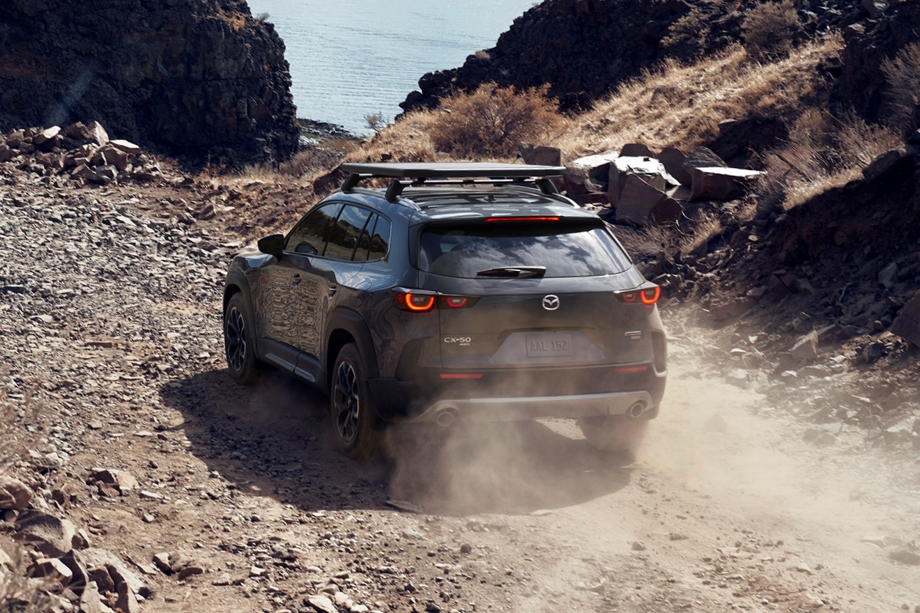 Mazda CX-50 2022 anh 3