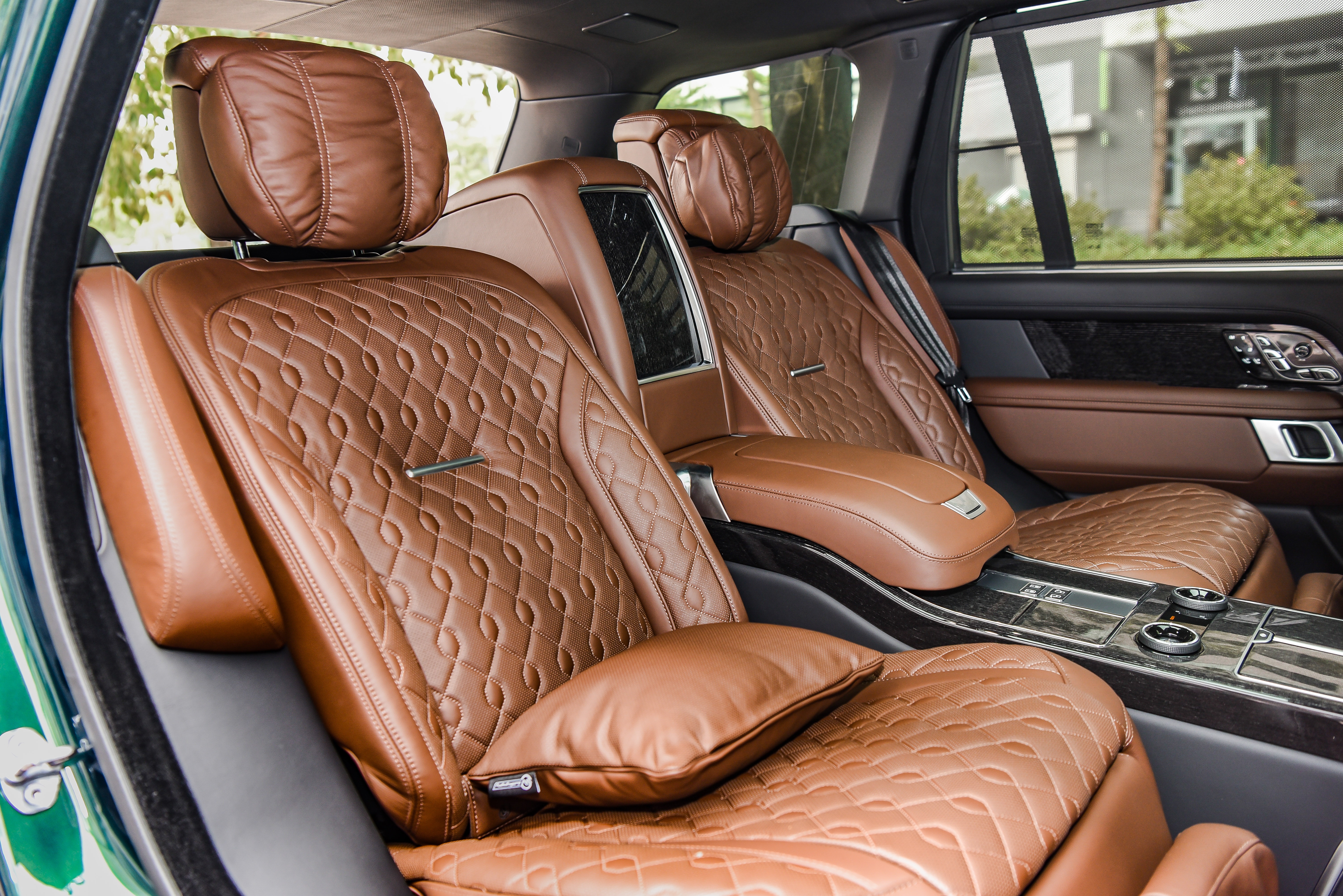 Range Rover SVAutobiography anh 11