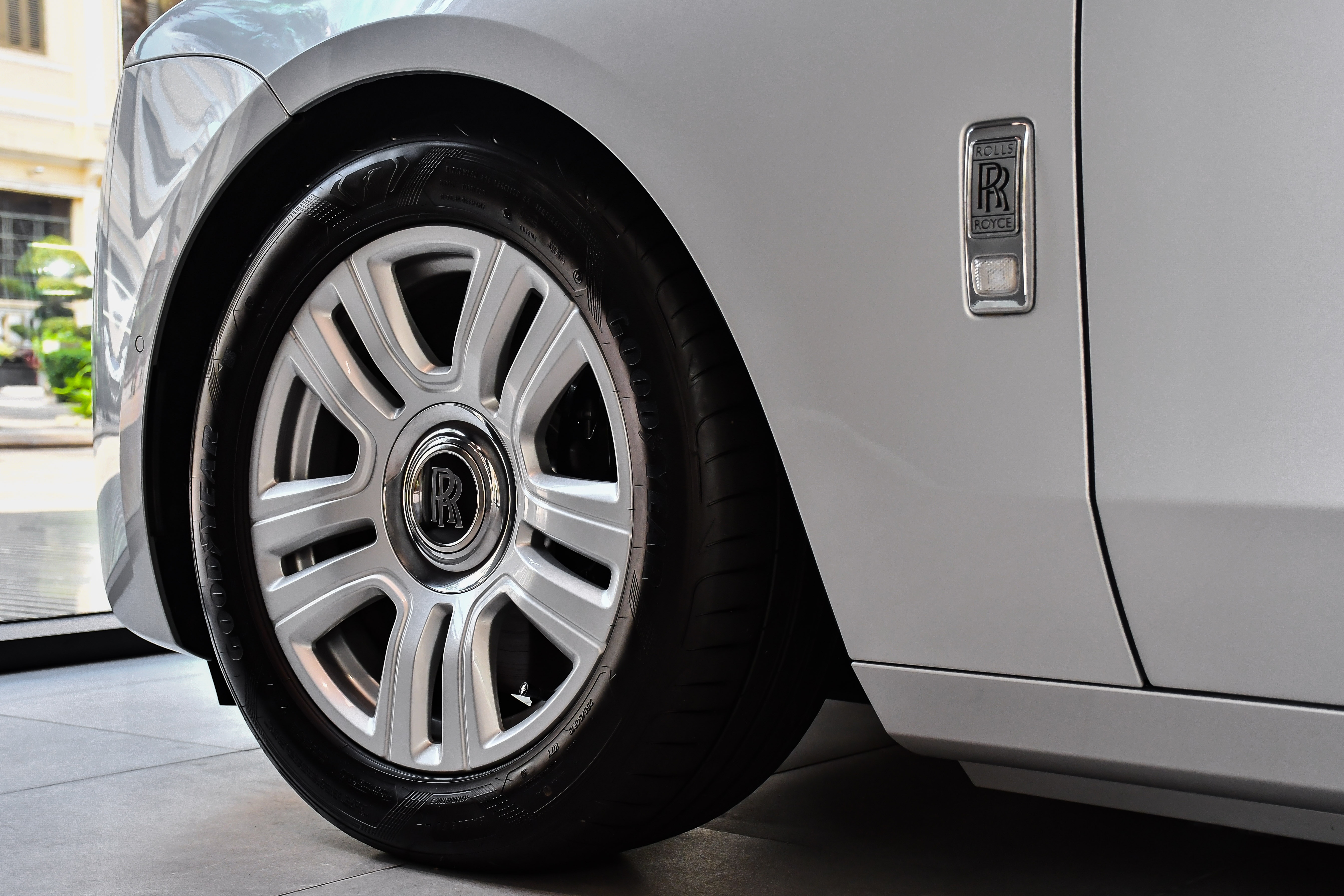 Rolls-Royce Ghost the he moi anh 8