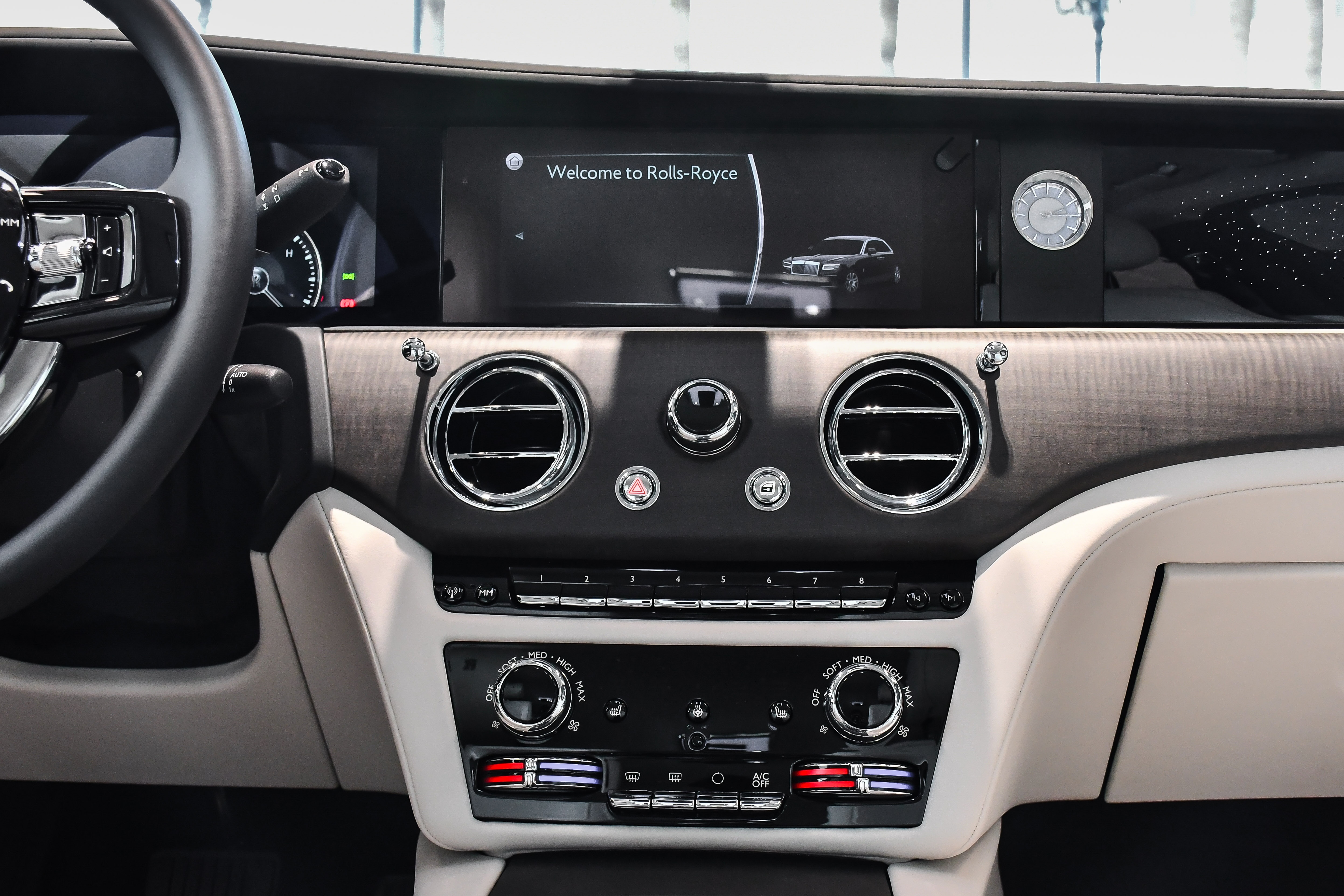 Rolls-Royce Ghost the he moi anh 14