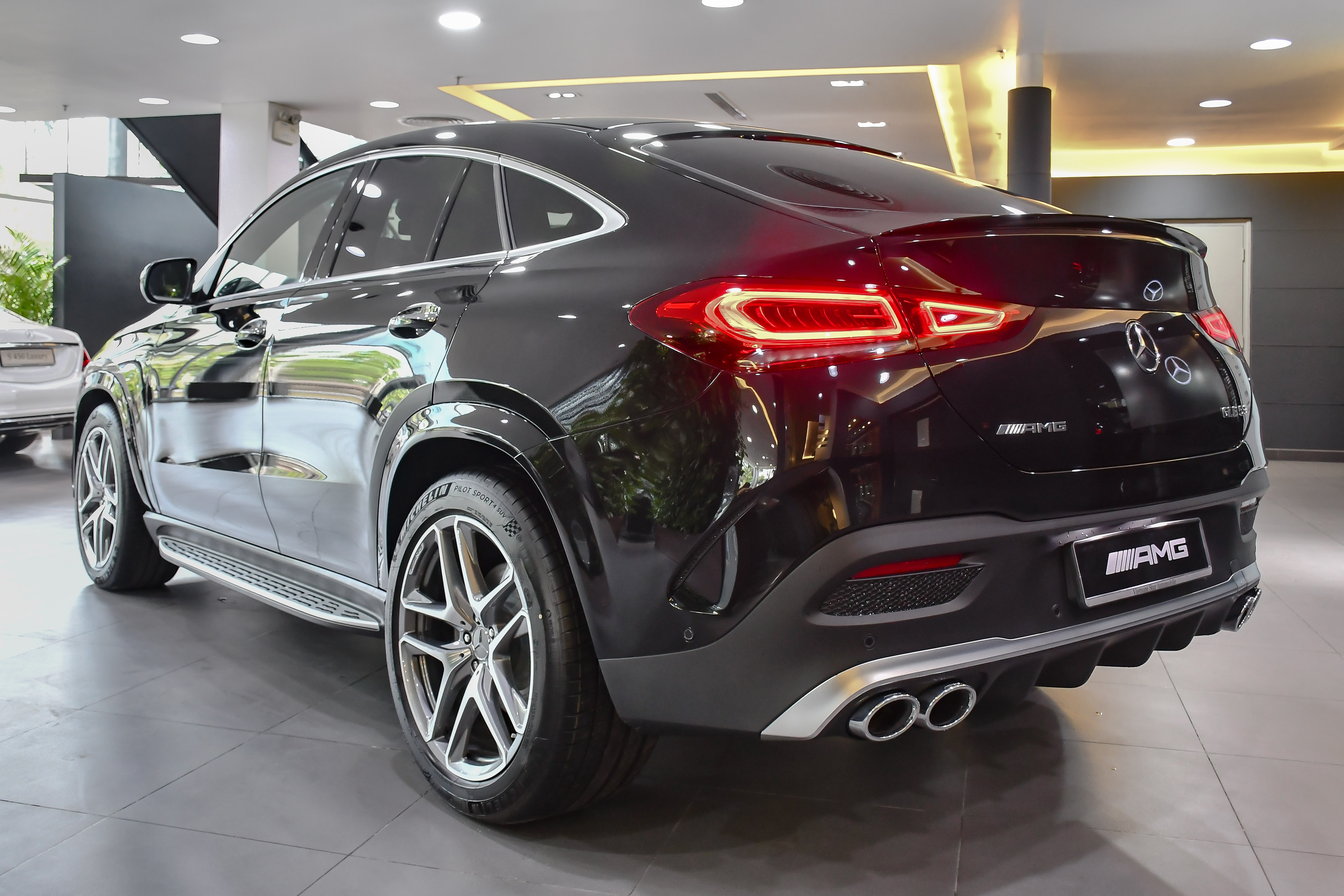 Mercedes-AMG GLE 53 Coupe anh 3