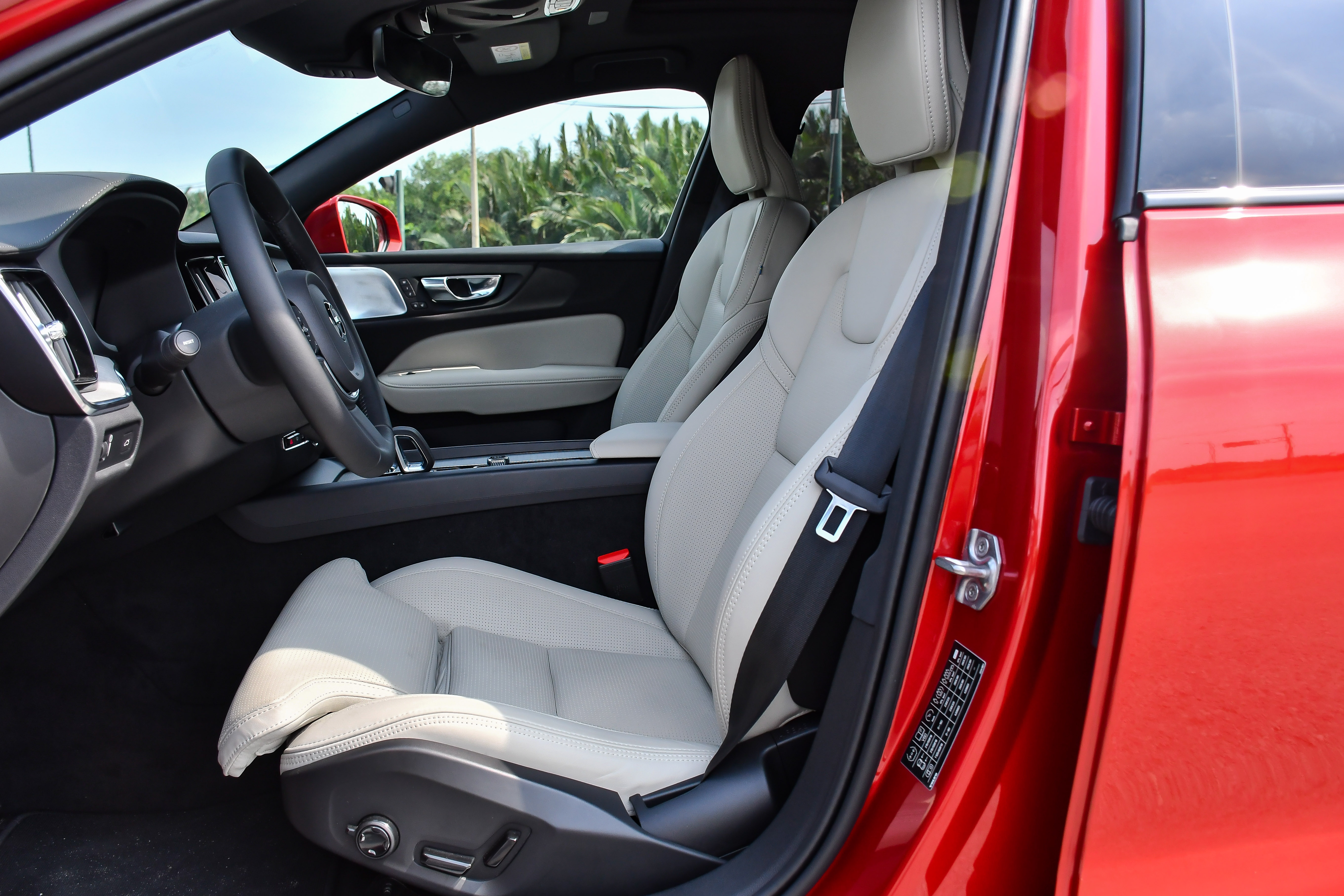 Volvo V60 Cross Country ảnh 13 Volvo V60 Cross Country anh 13