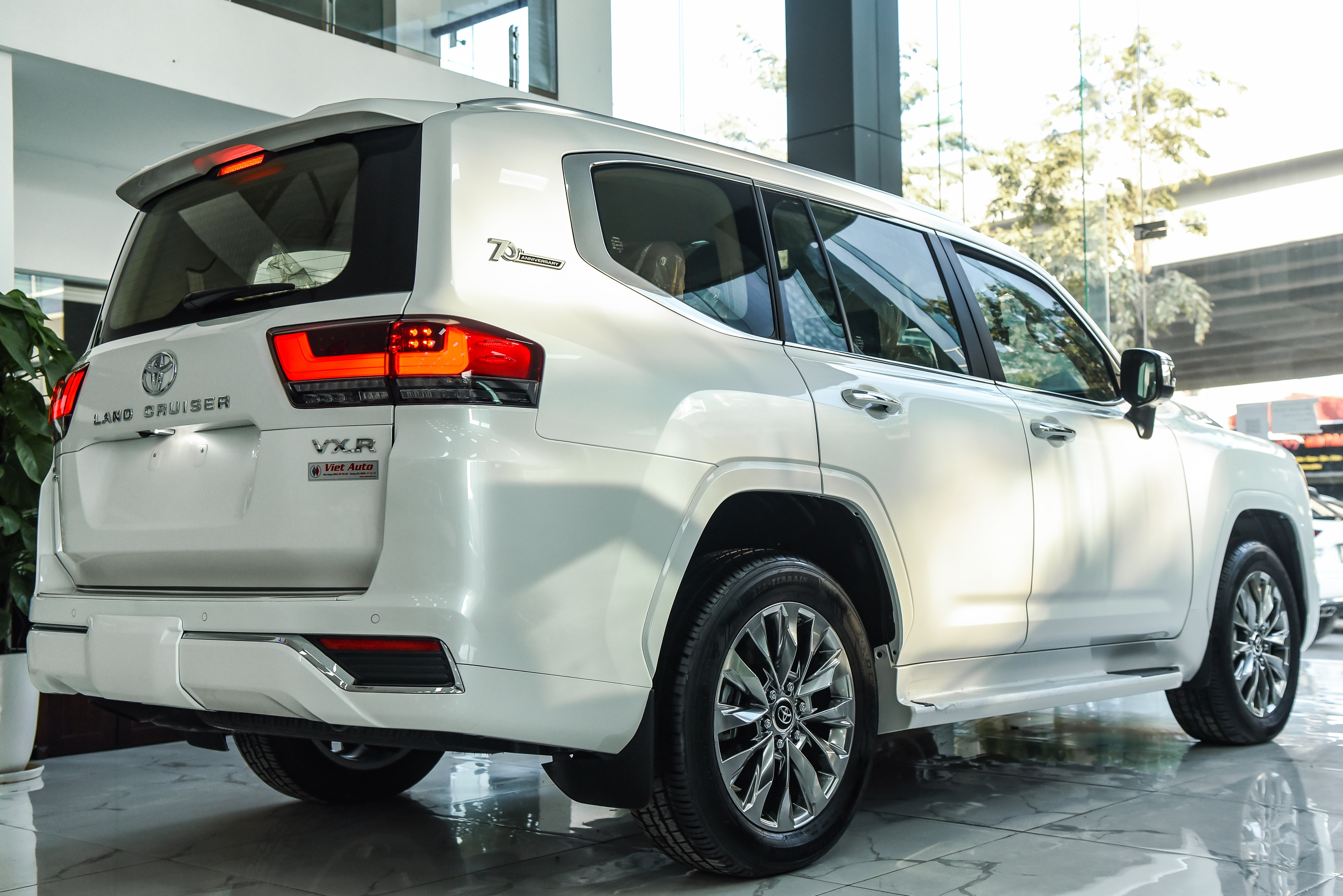 Toyota Land Cruiser  ảnh 3 Toyota Land Cruiser anh 3