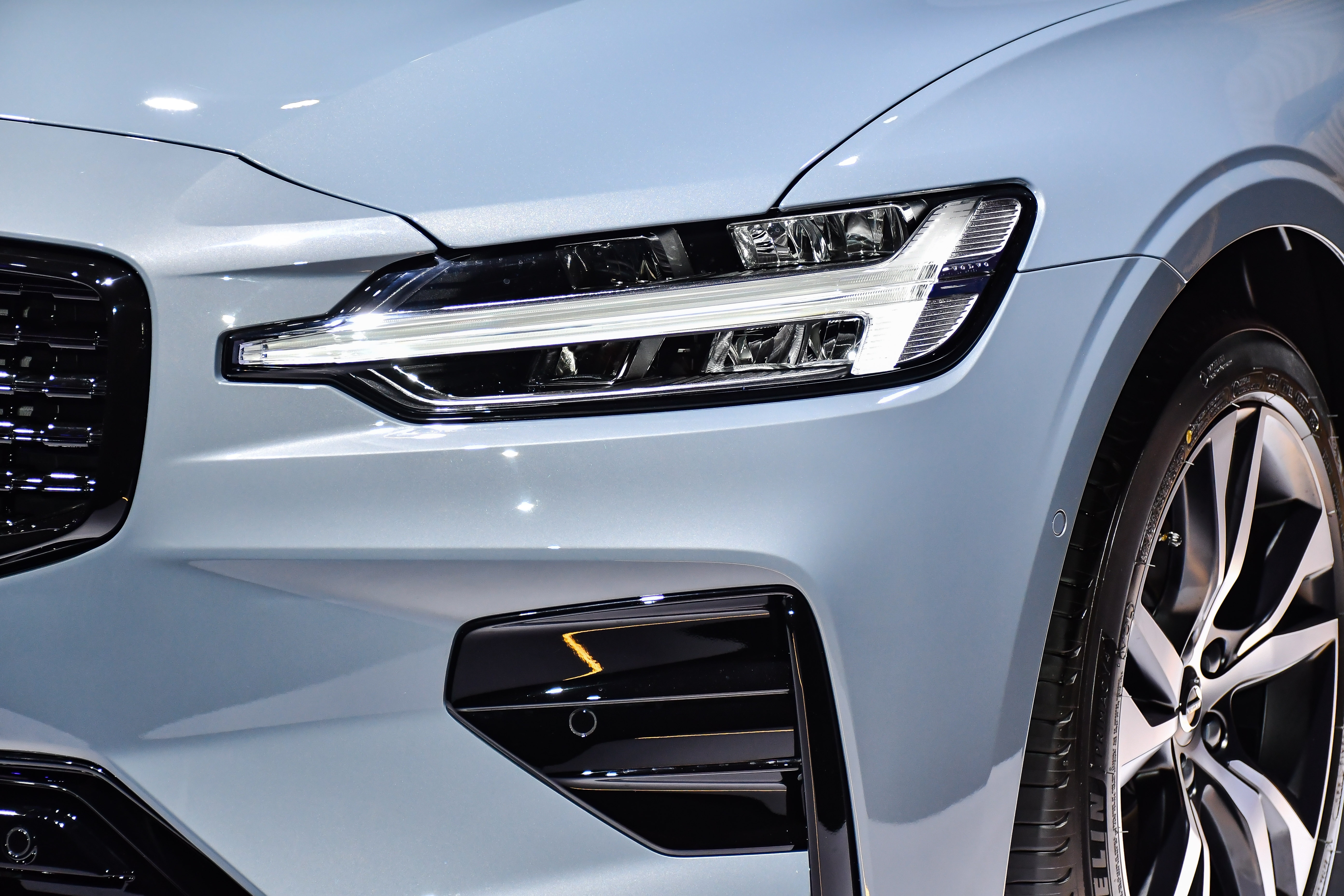 Volvo S60 2022 anh 8