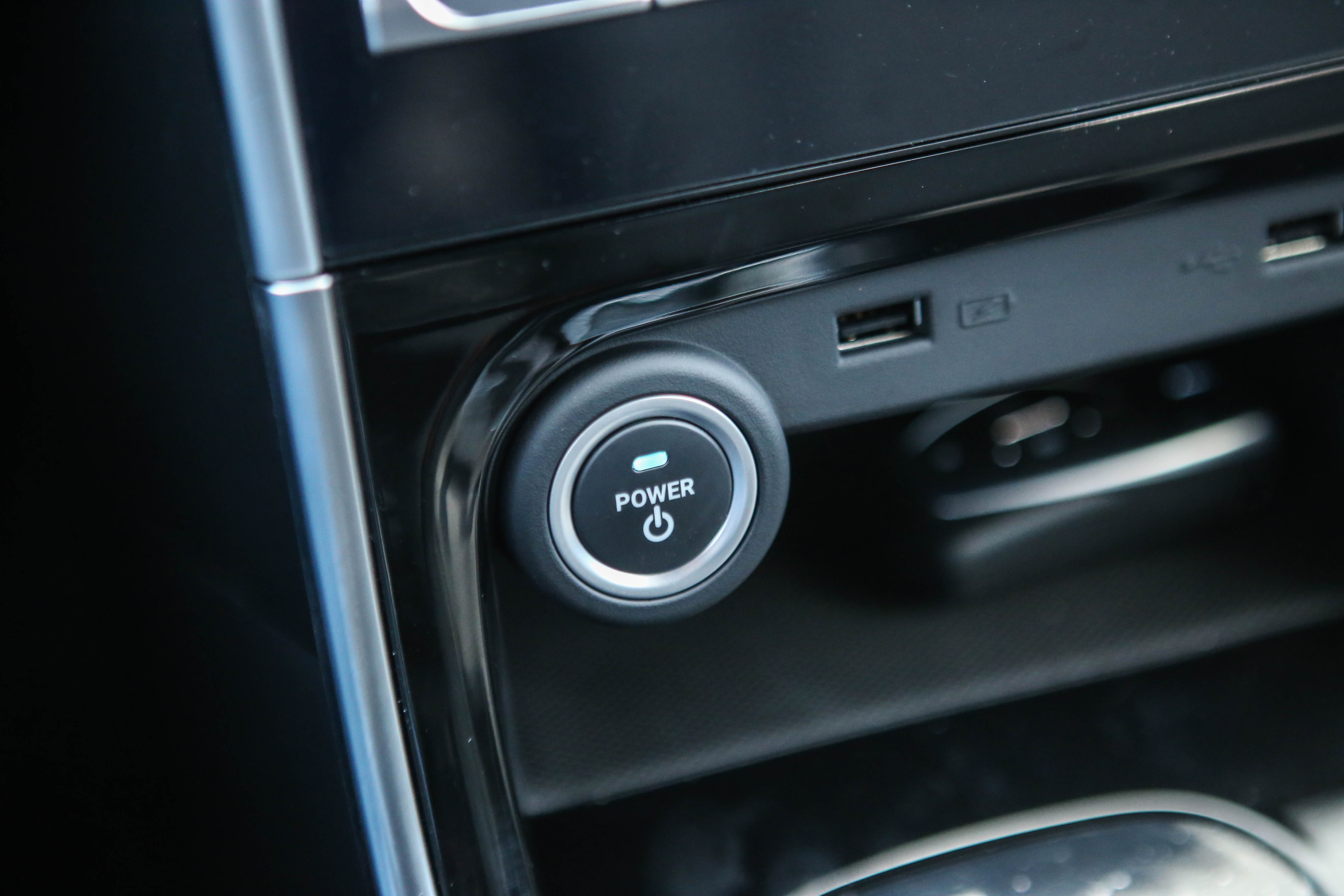 oto dien VinFast anh 16