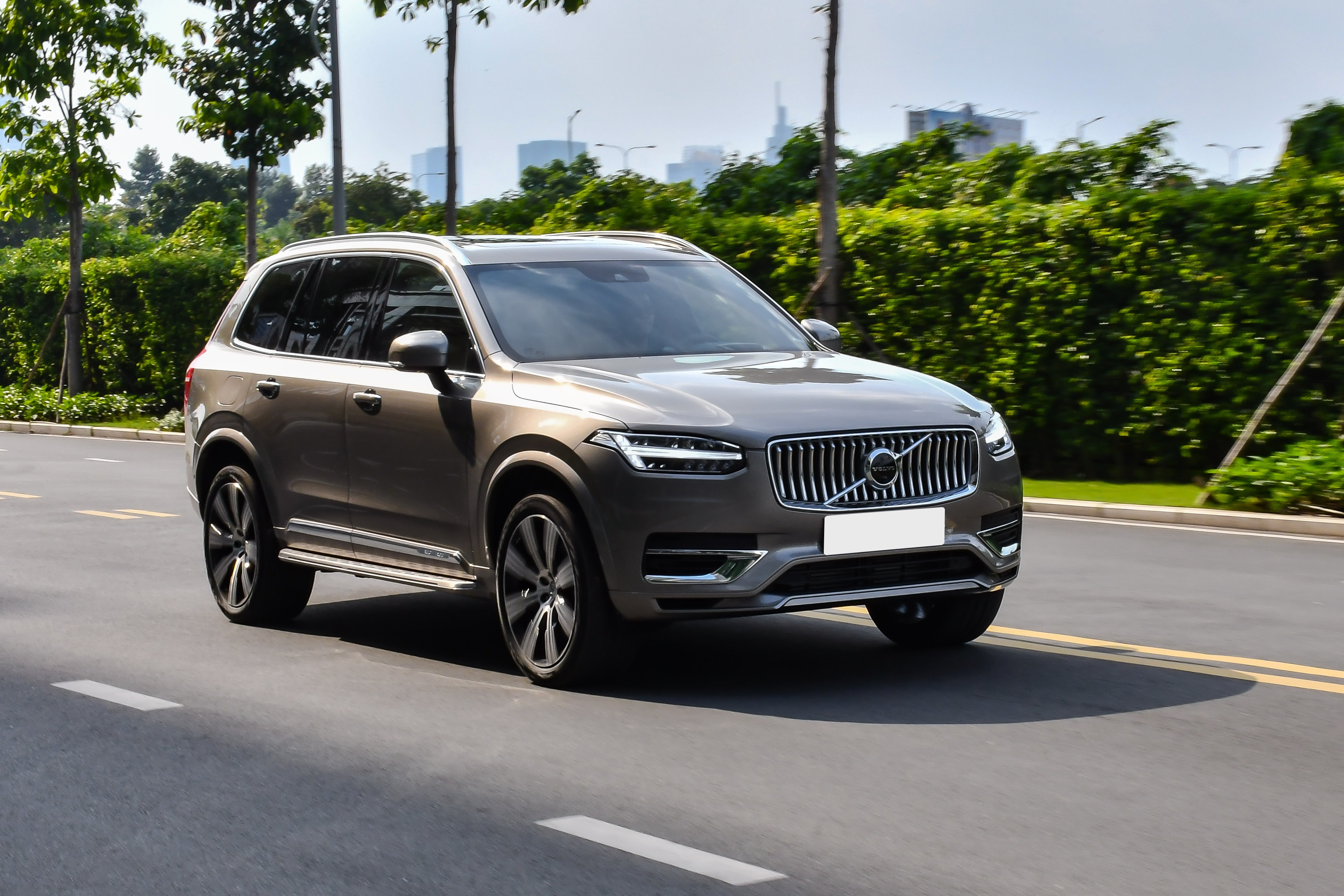 Volvo XC90 T8 Recharge anh 3