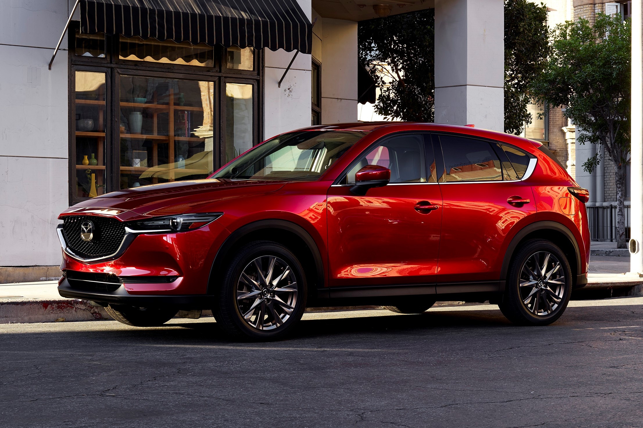 Chọn Hyundai Tucson hay Mazda CX-5 ảnh 3 Chon Hyundai Tucson hay Mazda CX-5 anh 3