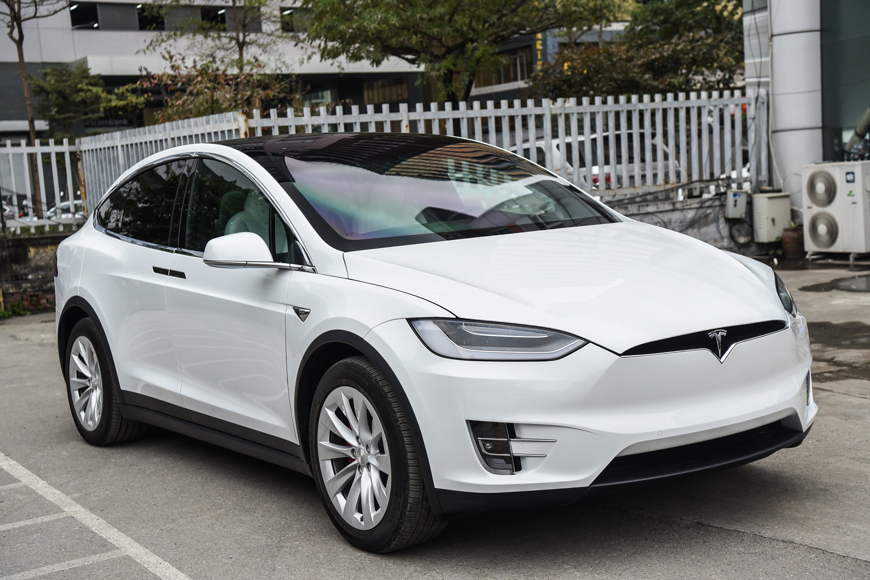 tesla,  xe điện,  tai nạn,  elon musk,  model s,  model 3,  model x,  model y,  cybertruck,  ev,  vinfast ảnh 2 tesla,  xe dien,  tai nan,  elon musk,  model s,  model 3,  model x,  model y,  cybertruck,  ev,  vinfast anh 2