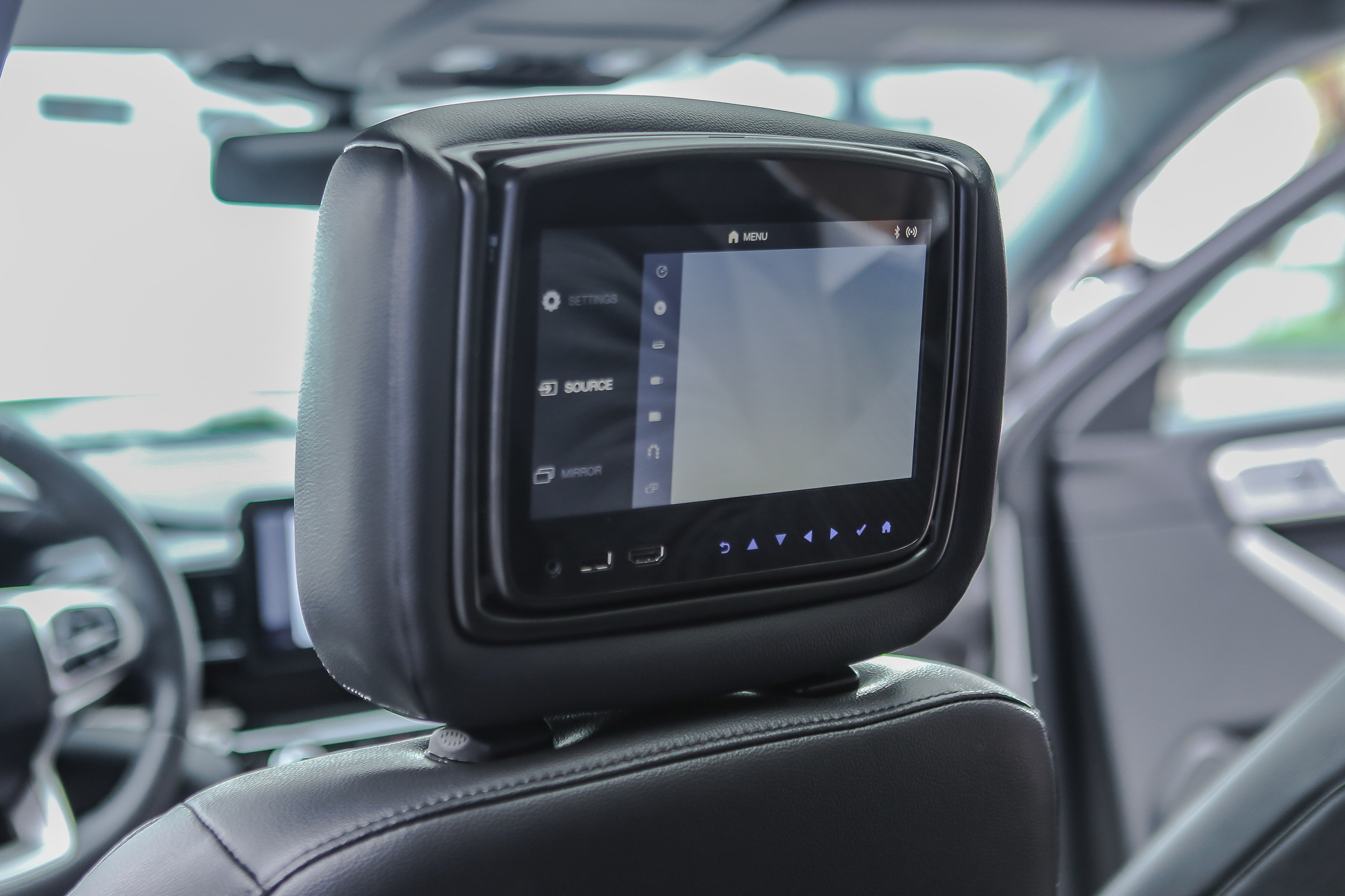 Ford Explorer 2022 gia 2, 366 ty anh 16