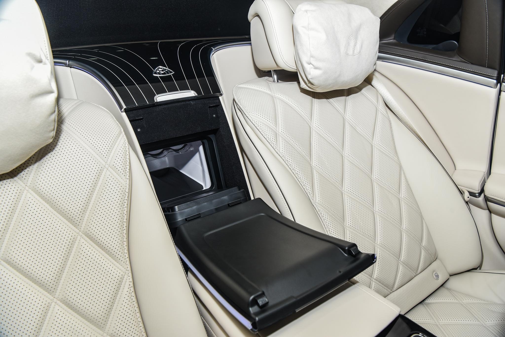 Mercedes-Maybach S 580 2022 ảnh 19 Mercedes-Maybach S 580 2022 anh 19