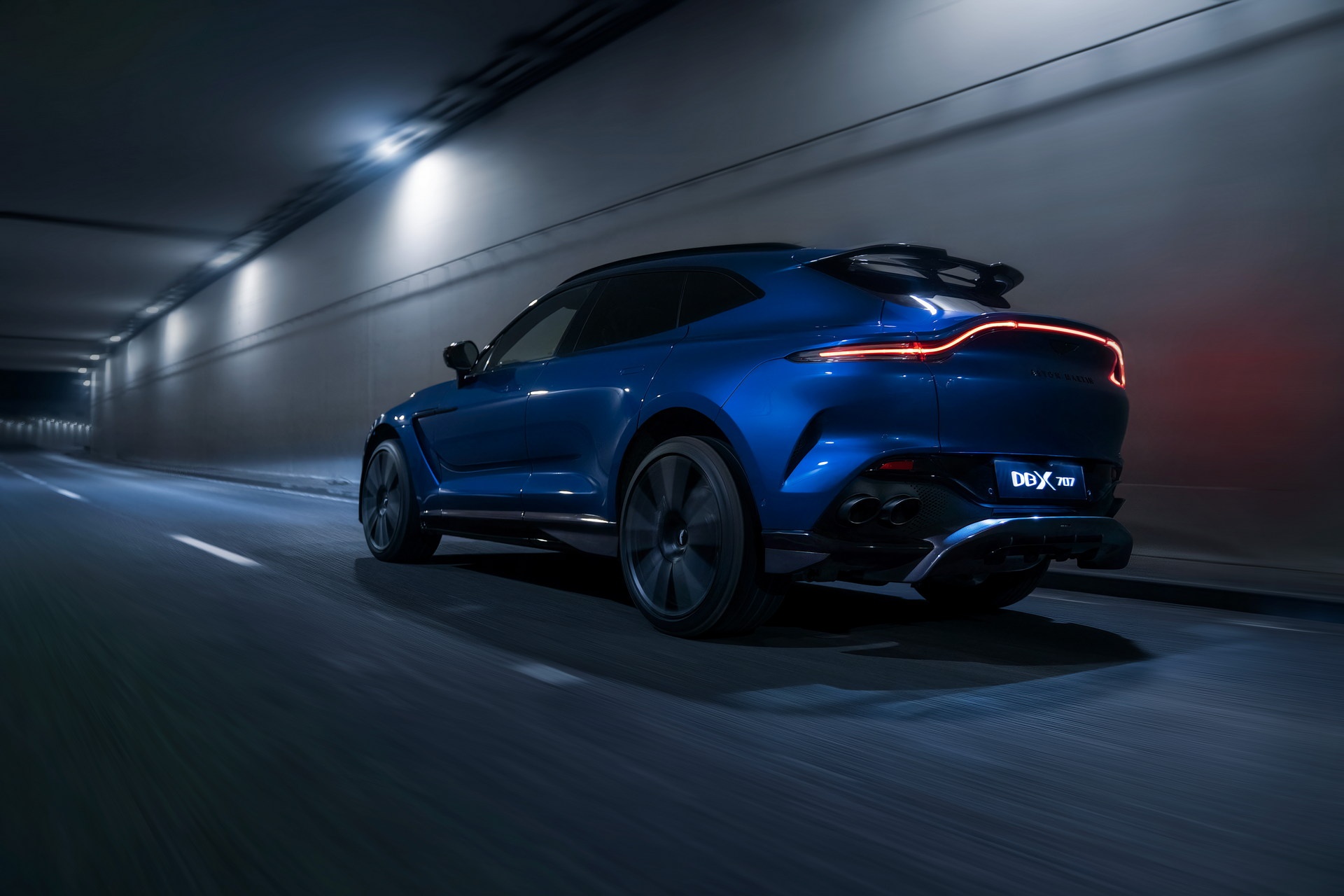 Aston Martin DBX ảnh 4 Aston Martin DBX anh 4
