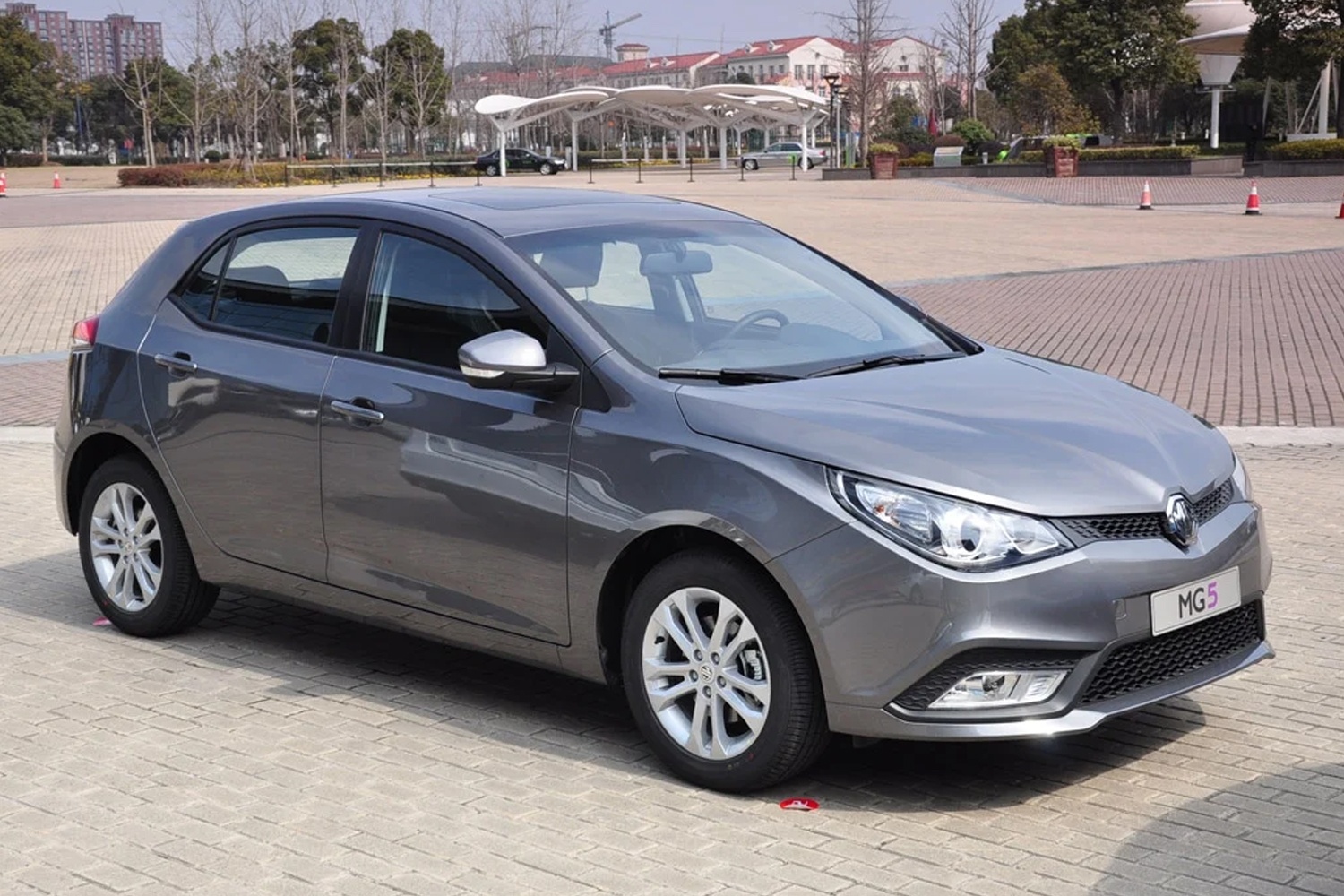 MG5 thay doi gi sau 10 nam anh 1