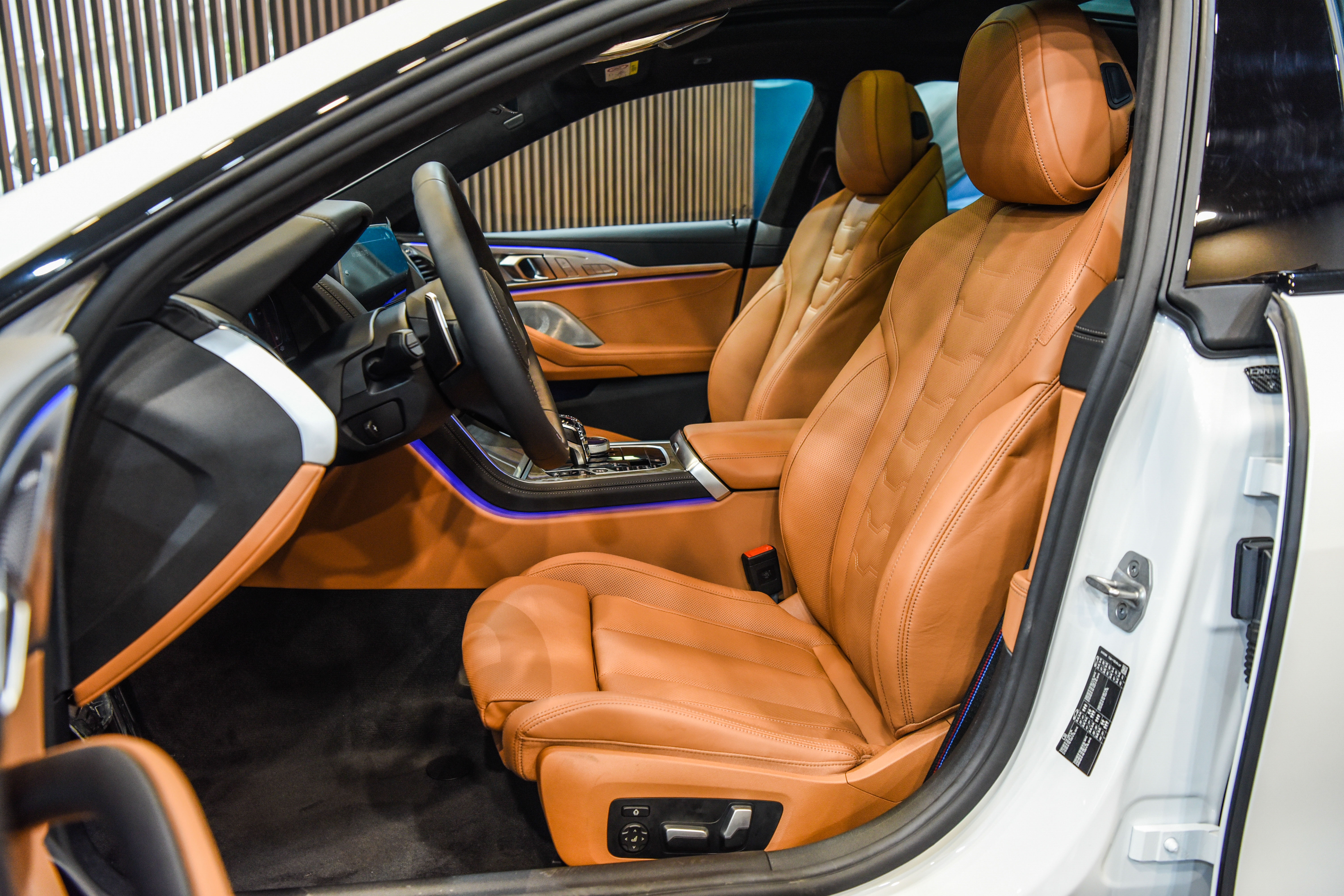 BMW 840i Gran Coupe ảnh 10 BMW 840i Gran Coupe anh 10