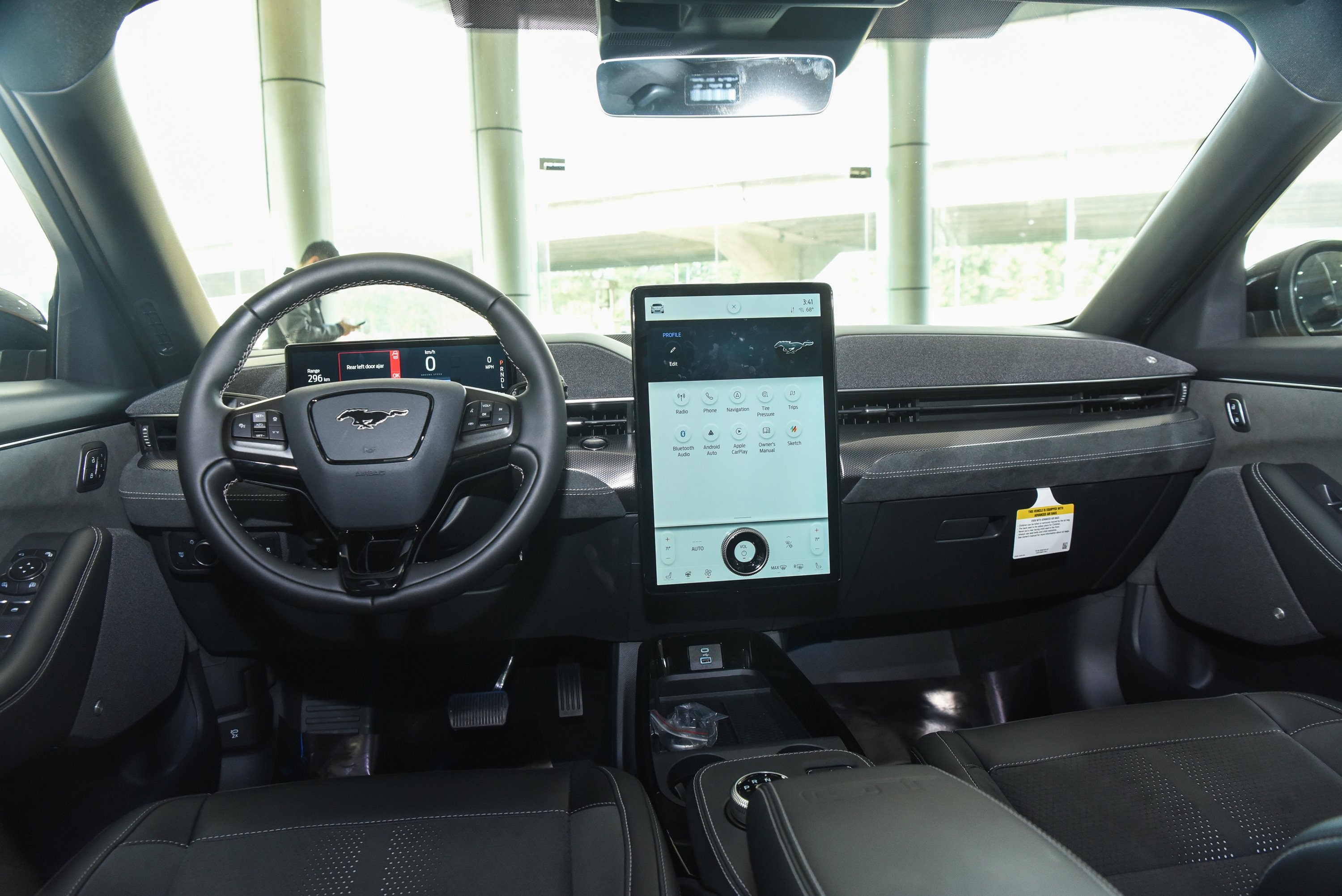 SUV dien Ford Mustang Mach E anh 9