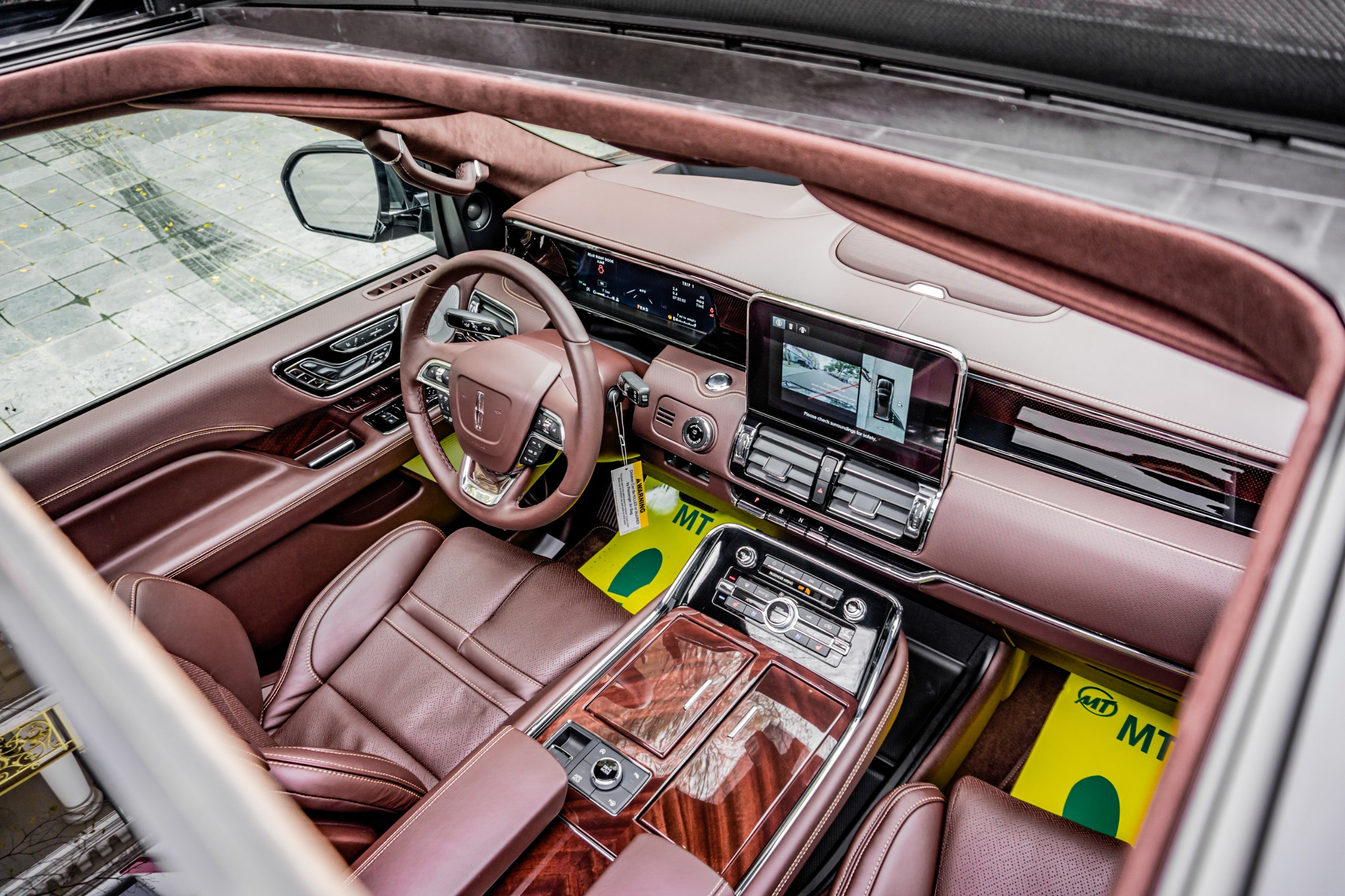 Lincoln Navigator L Black Label 2022 anh 13