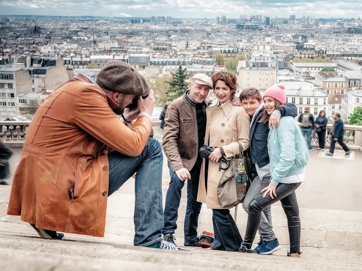 Tour di bo mien phi o Paris hinh anh