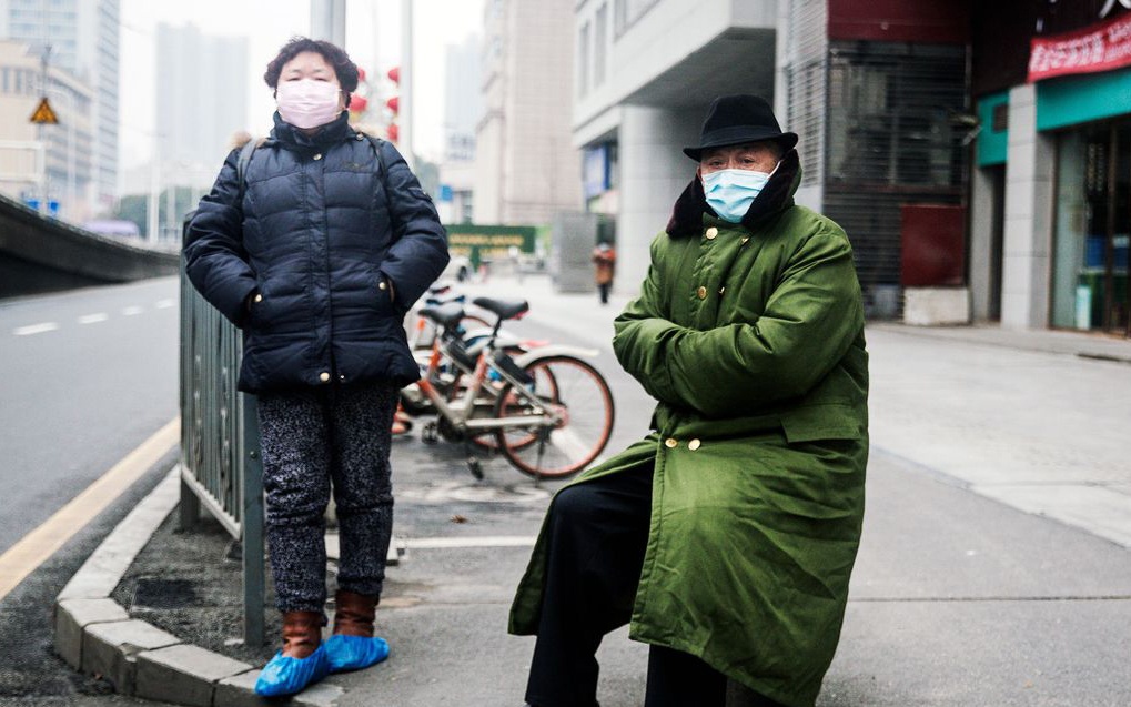 Giua dich corona, nguoi Vu Han bi chinh dan Trung Quoc ky thi hinh anh