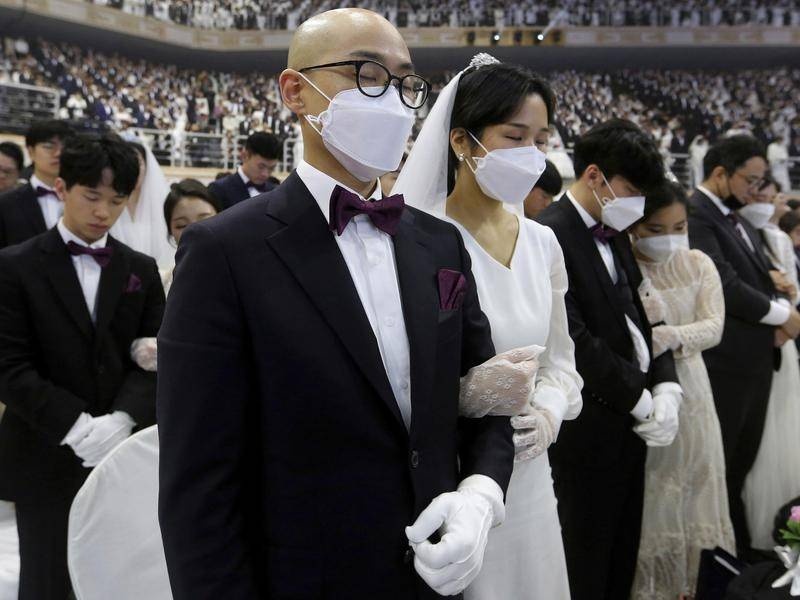 nen hoan dam cuoi mua dich khong anh 2