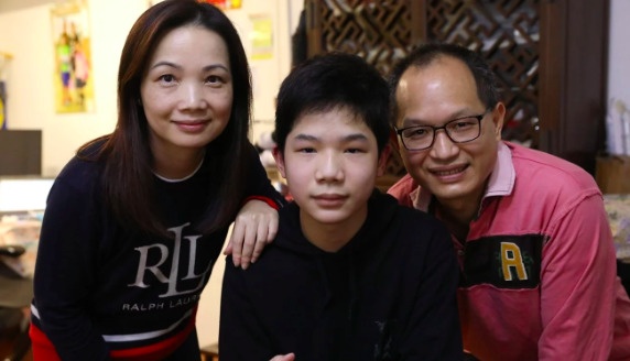 hoc sinh Hong Kong hoc online anh 3