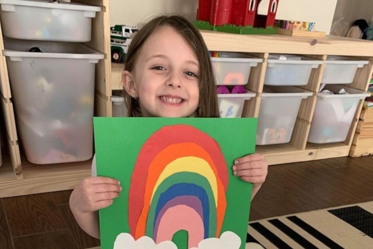 Hinh anh cau vong hy vong duoc lan toa trong mua dich hinh anh