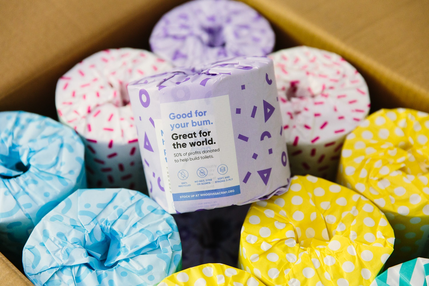 an cap giay ve sinh mua online anh 2