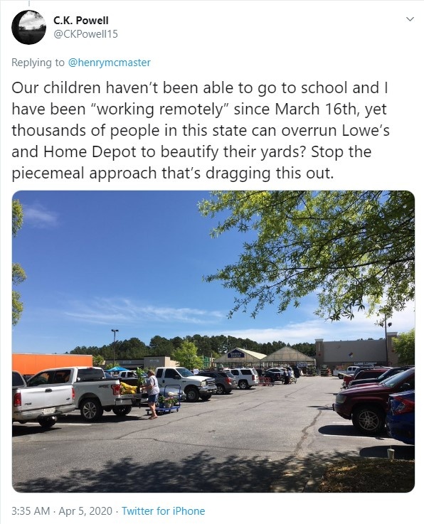 My tu tap mo tiec,  toi nha tho bat chap lenh cach ly xa hoi anh 5