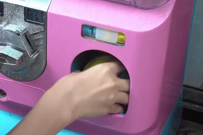 May ban 'tinh yeu dinh menh' tu dong, lang man hon dung Tinder hinh anh