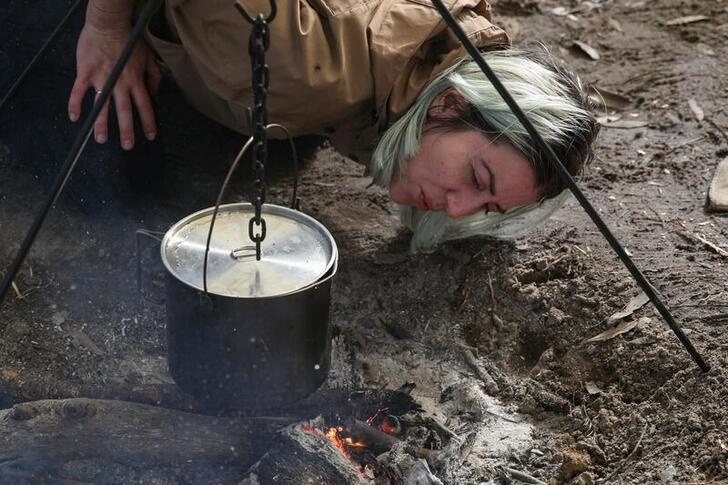 khóa học sinh tồn  ảnh 1 khoa hoc sinh ton anh 1