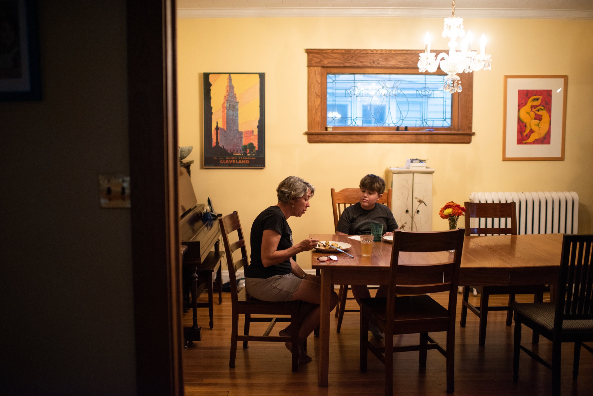 bao hanh tre em anh 2