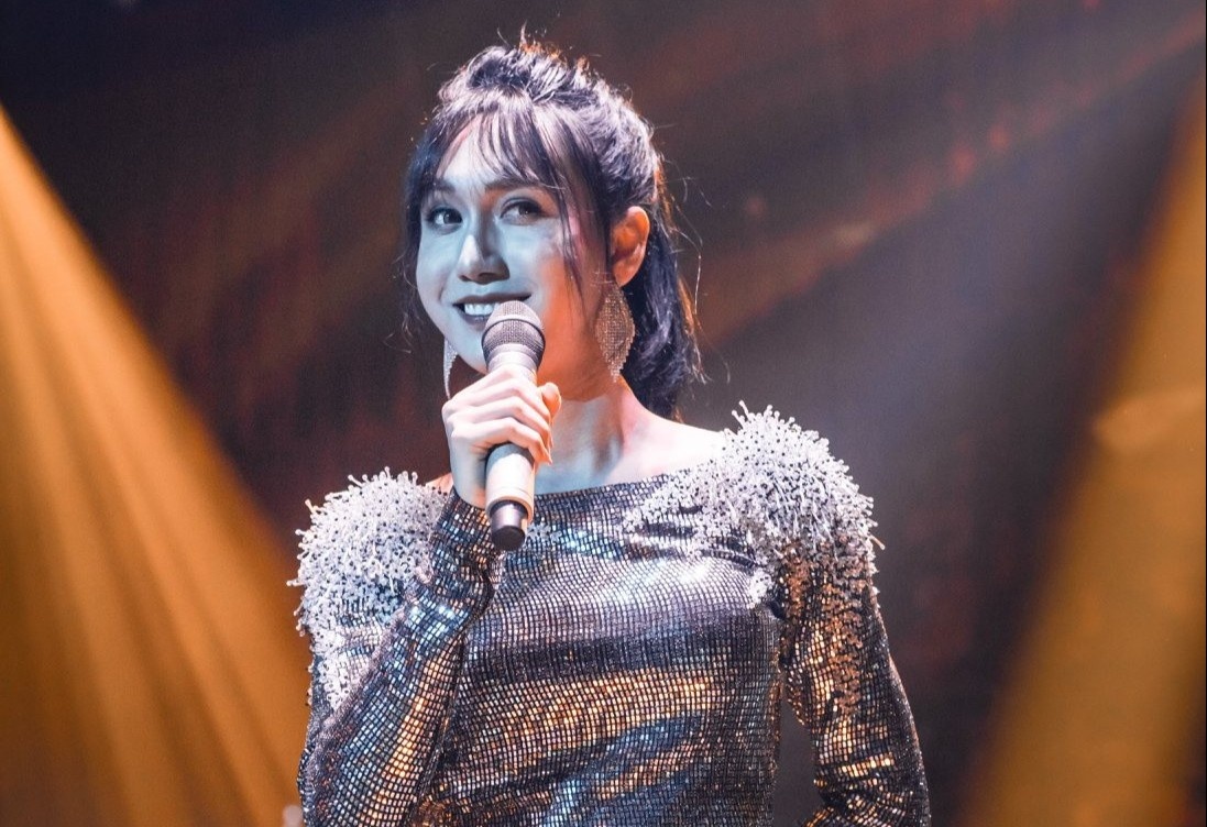 'Vi sao dang la nam tu nhien lai chuyen gioi thanh nu?' hinh anh