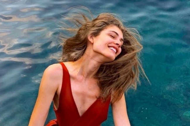 10 nguoi mau chuyen gioi noi tieng trong lang thoi trang hinh anh