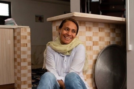 Ngoi tu vi sat hai chong bao hanh, duoc man han som nho Covid-19 hinh anh