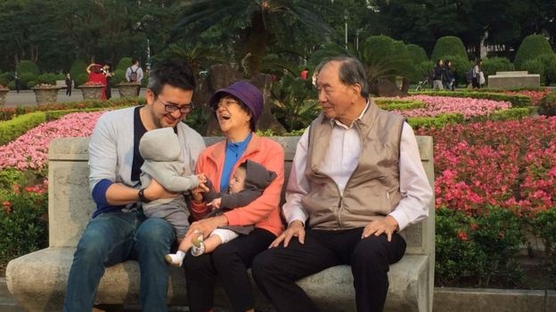 de con giup de come out anh 4