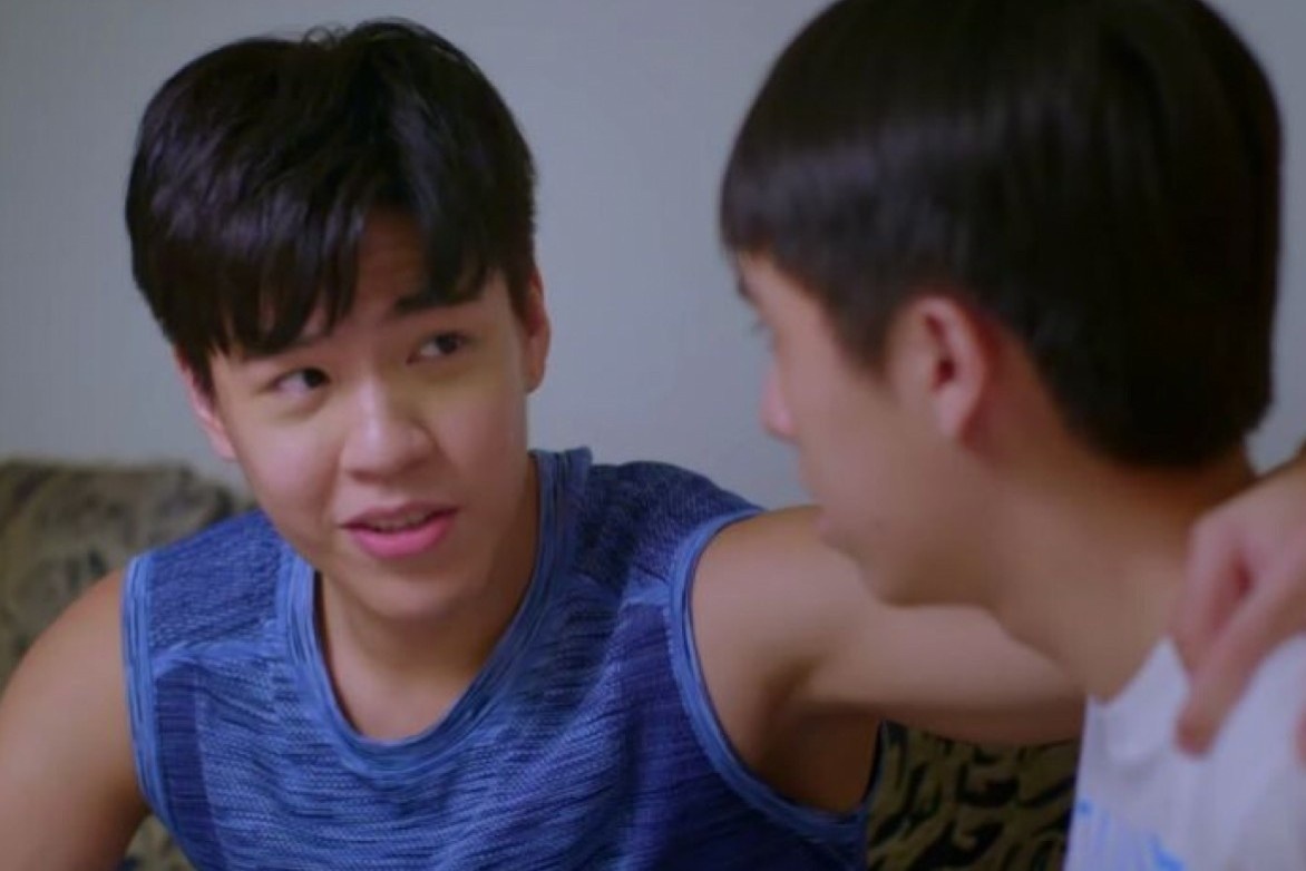 Dai truyen hinh Singapore bi chi trich vi 'ke au dam dong tinh' hinh anh