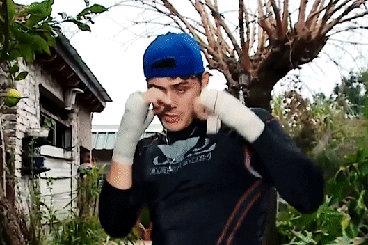 Tay dam 2 lan gianh huy chuong Olympic tro thanh lao cong vi Covid-19 hinh anh