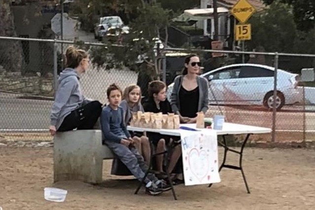 cặp song sinh Angelina Jolie Brad Pitt ảnh 6 cap song sinh Angelina Jolie Brad Pitt anh 6