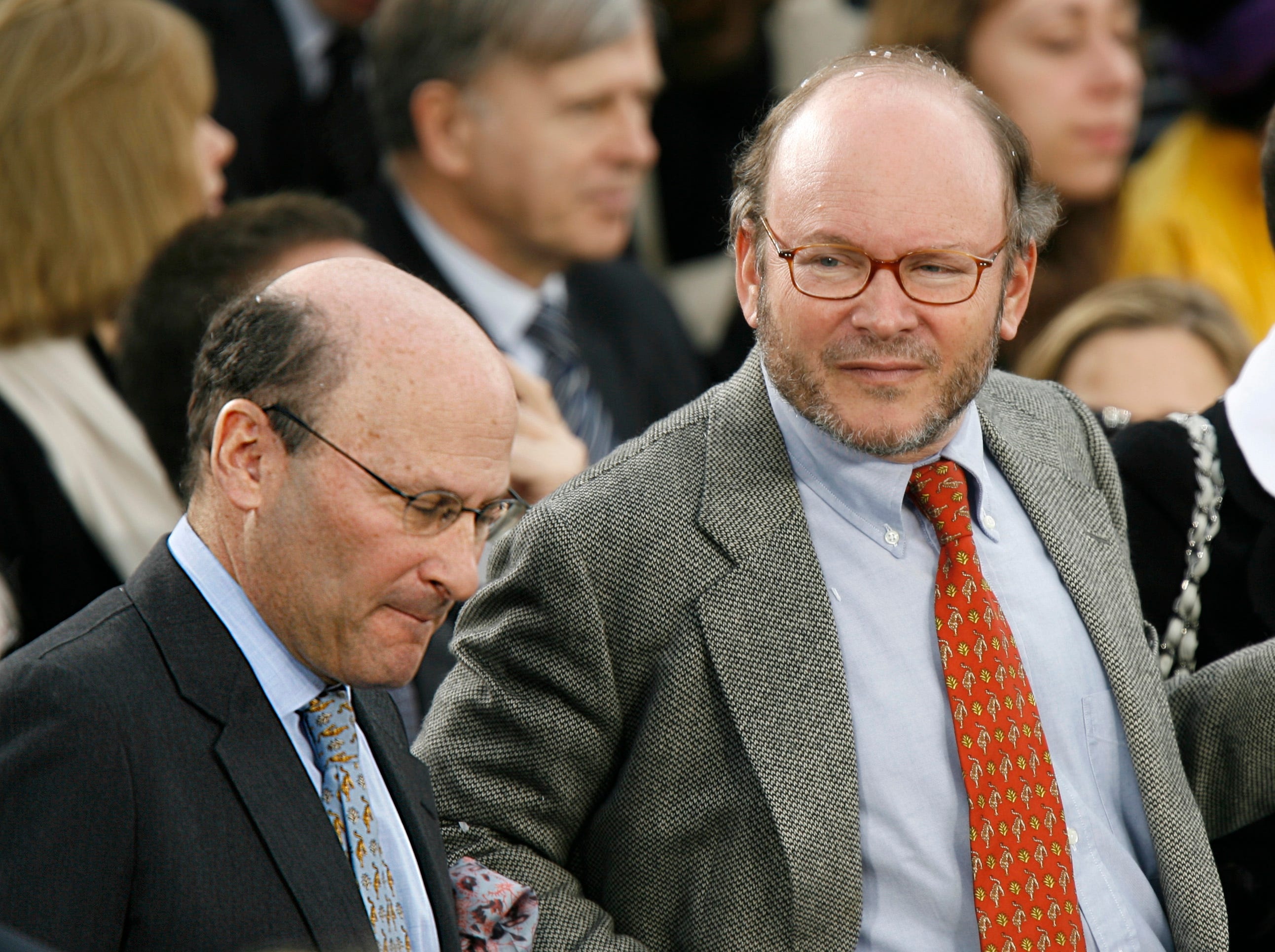 gia toc dung sau Chanel anh 1