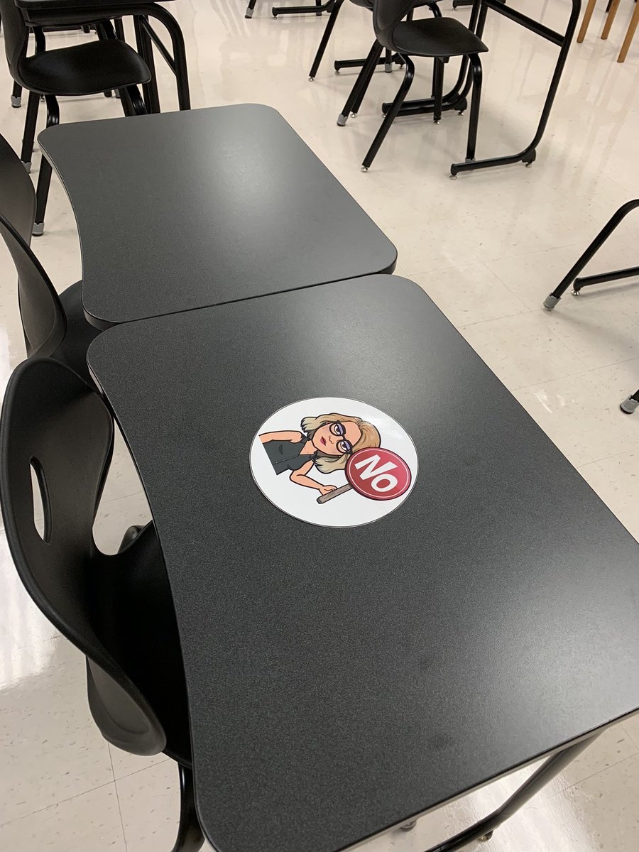 khai giang mua Covid-19 anh 8