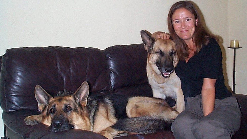 nguoi me co con gai bi hiep dam va sat hai anh 1